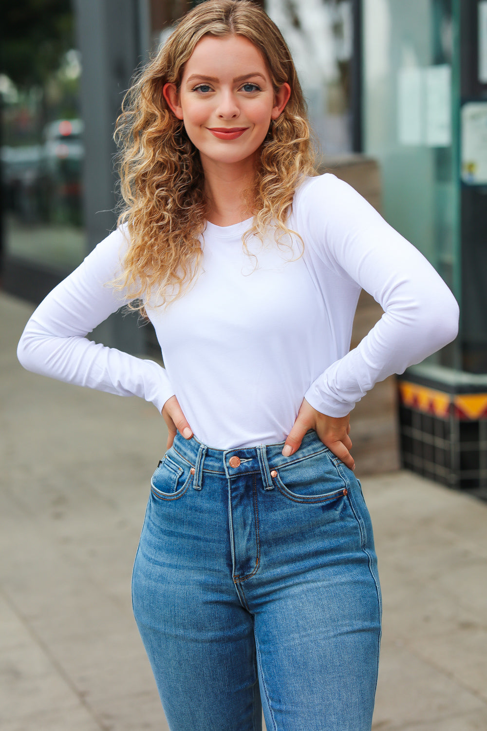 Simple Solutions Cotton Crew Neck Long Sleeve T-Shirt • White