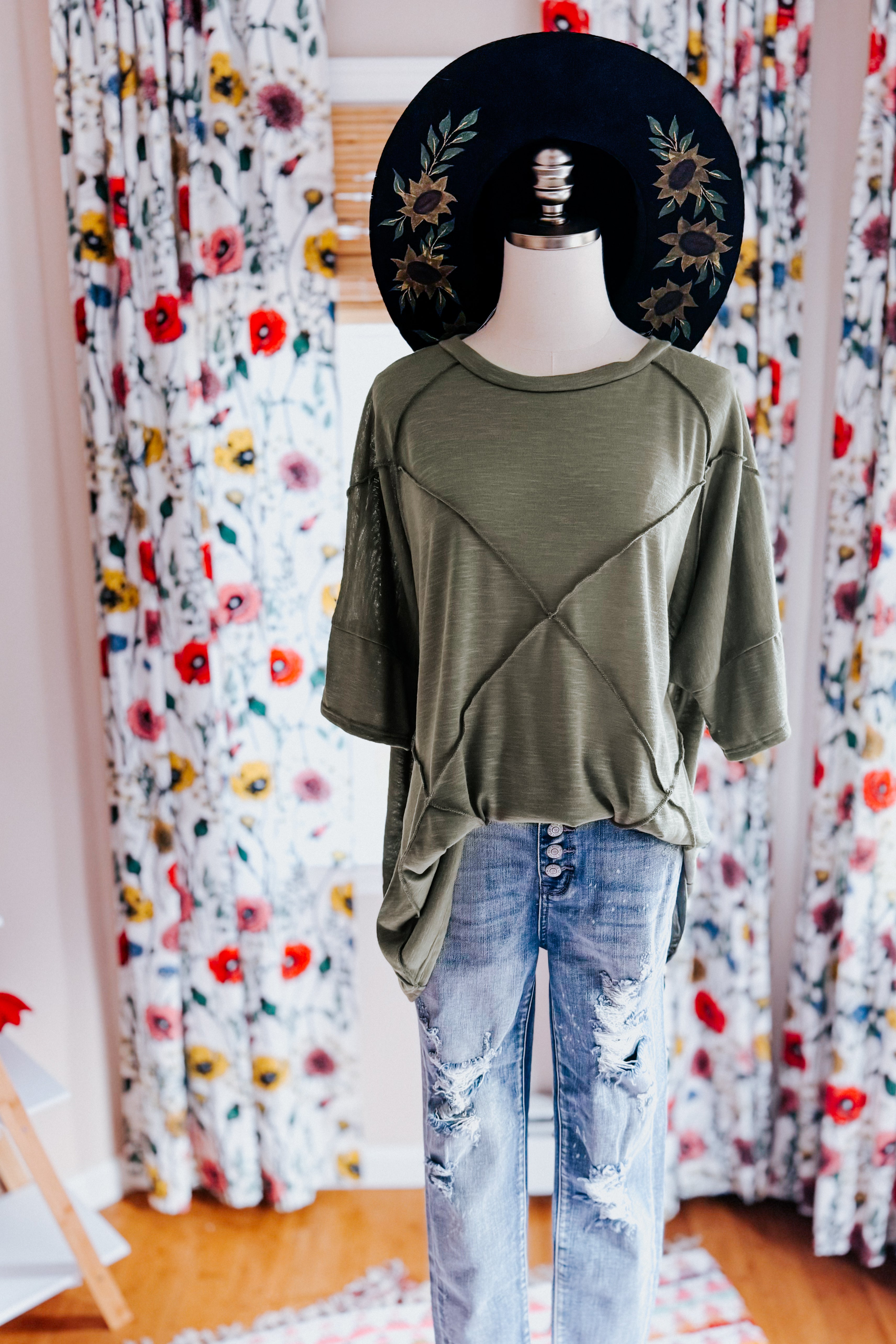 Weekend Wanderer Top
