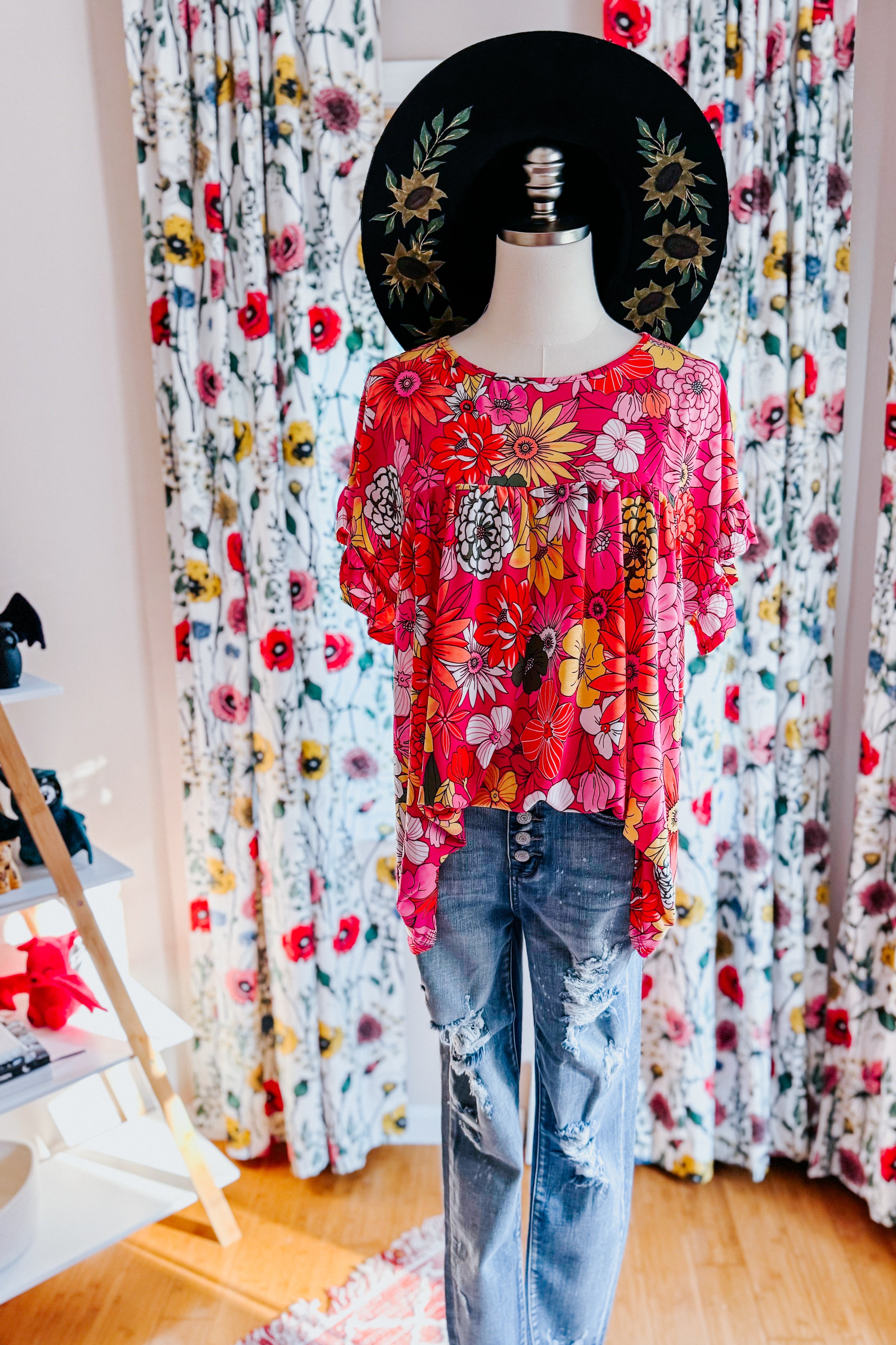 Flit About Floral Top • Pink