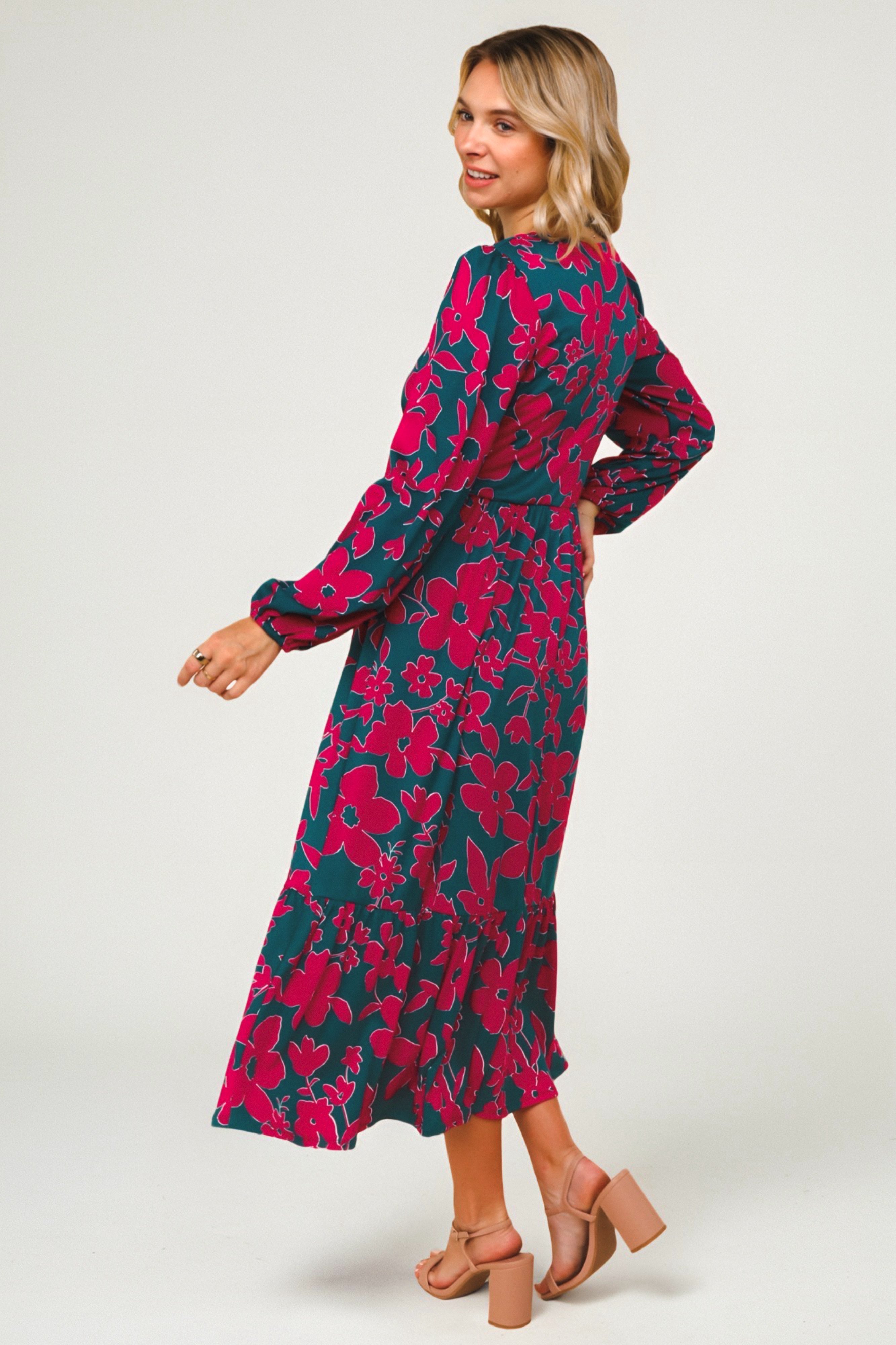 Everyone to the Dance Floor Midi Dress • Teal