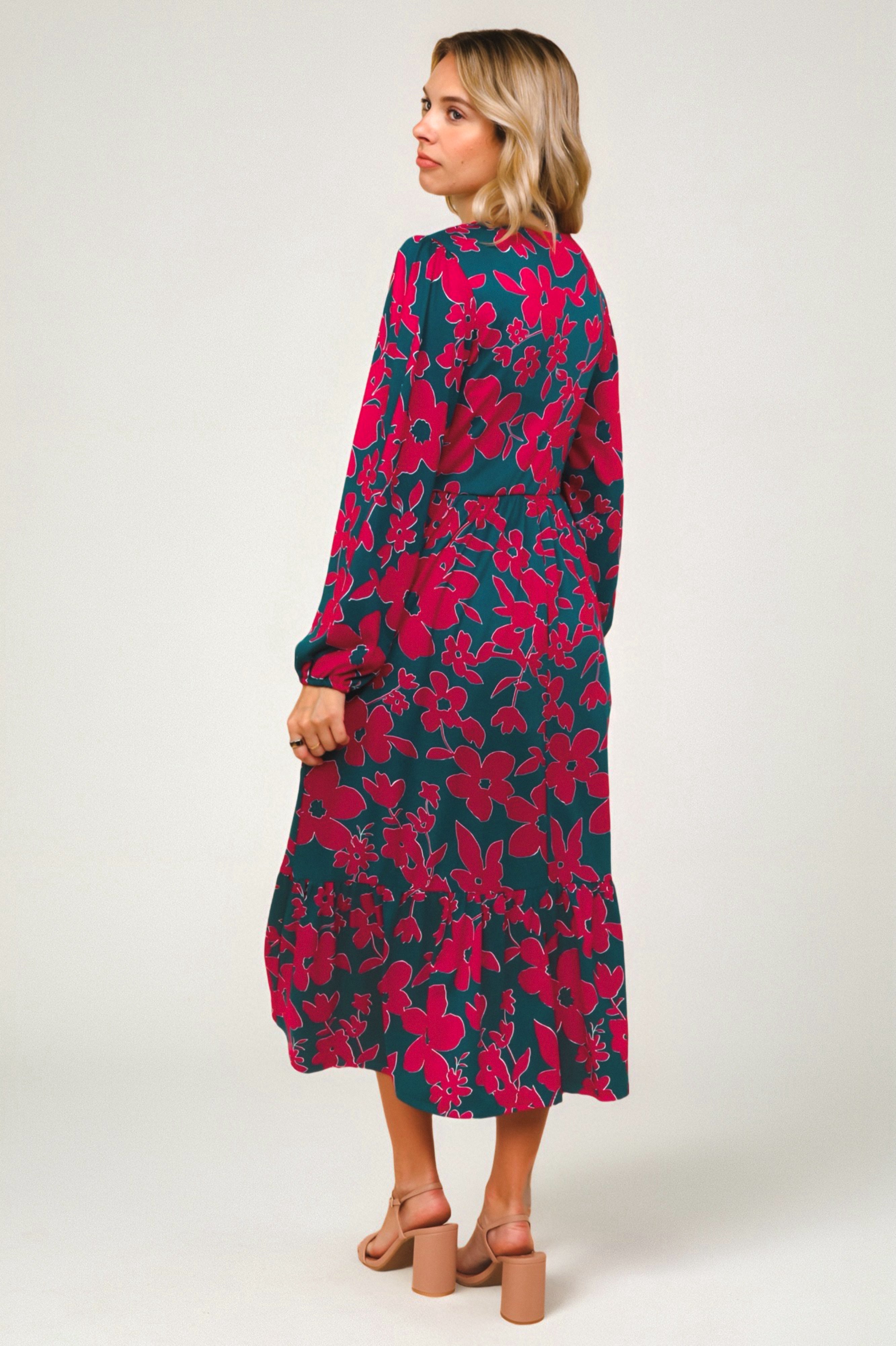 Everyone to the Dance Floor Midi Dress • Teal