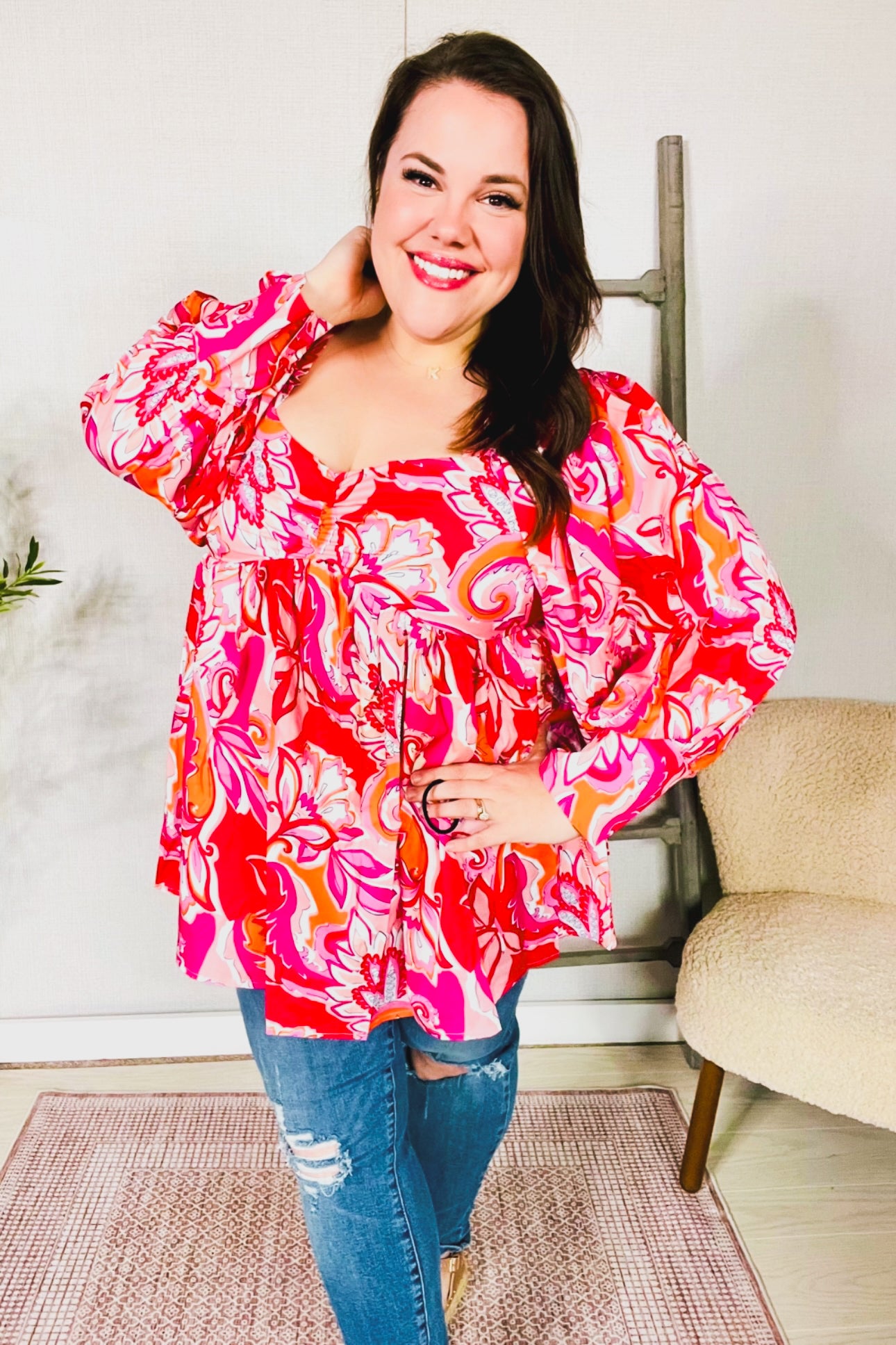 Hold Your Breath Floral Sweetheart Neckline Blouse