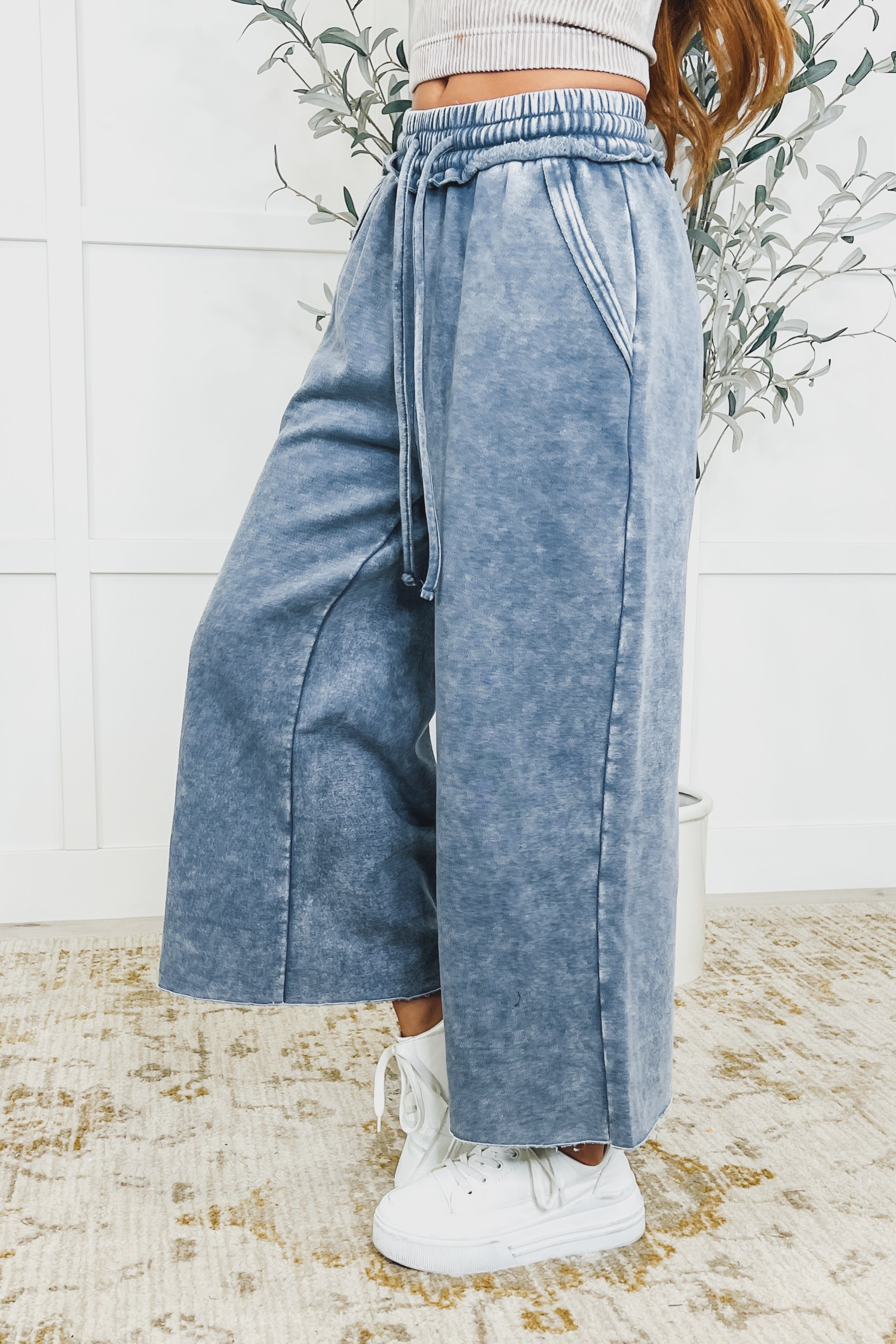 In or Out Wide Leg Cropped • Pants Blue Grey
