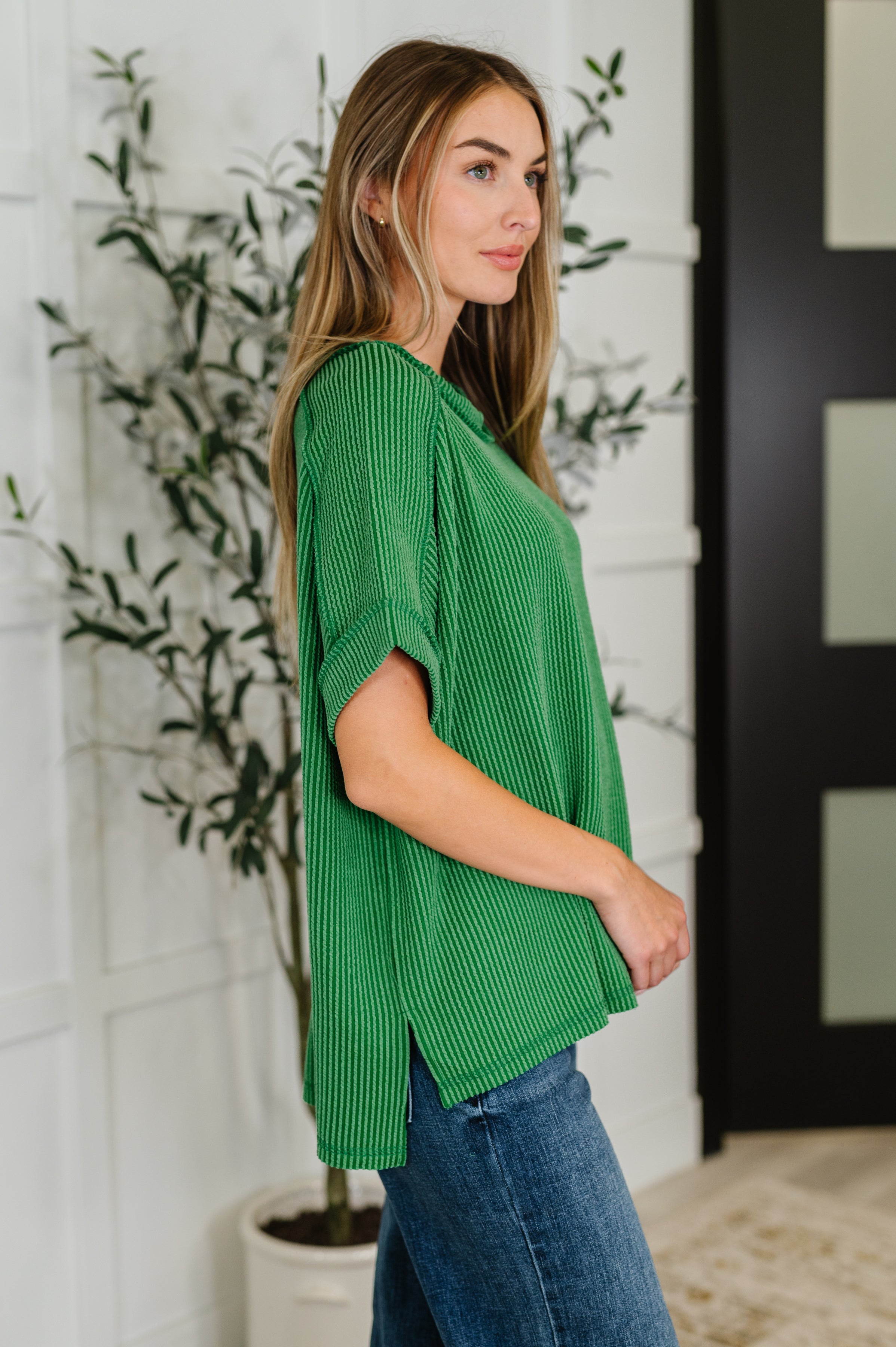 Catch Me Loungin’ Cable Ribbed Knit Top • Dark Green