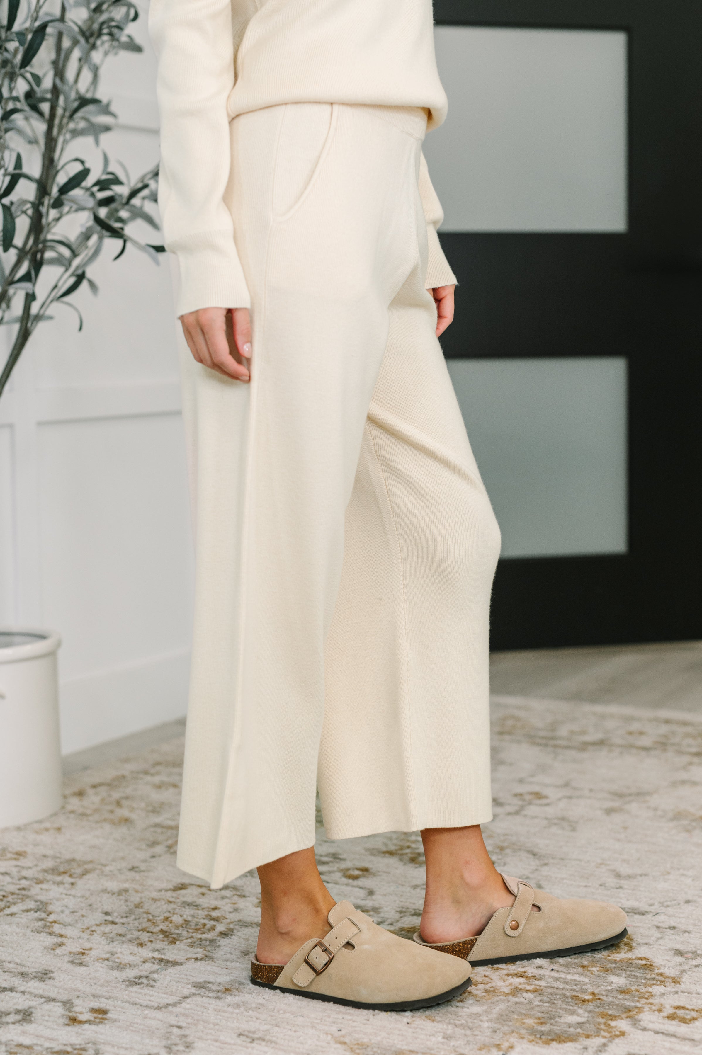 Clove Culotte Pants • Oatmeal