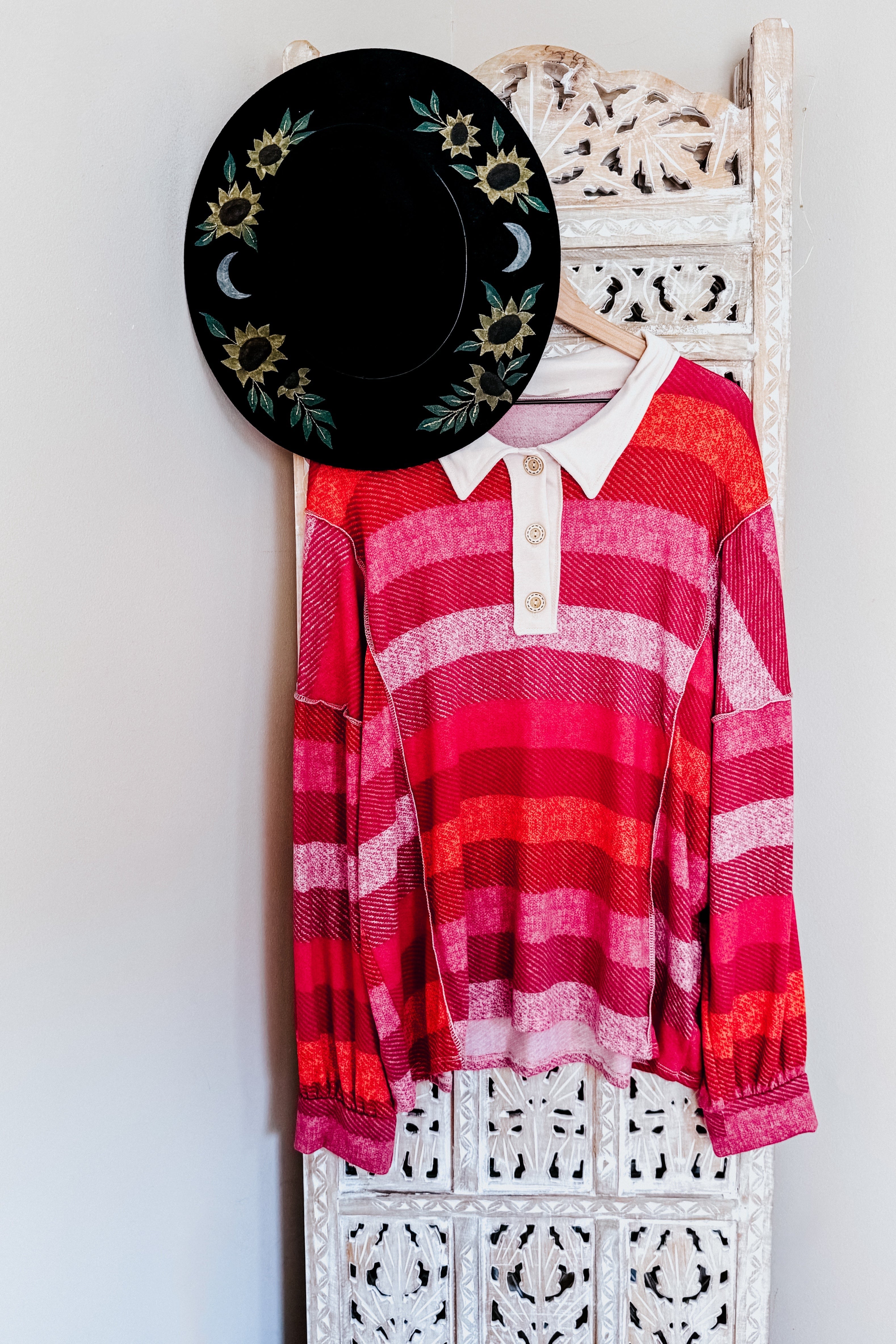 Just Right Checkered Long Sleeve Top • Red