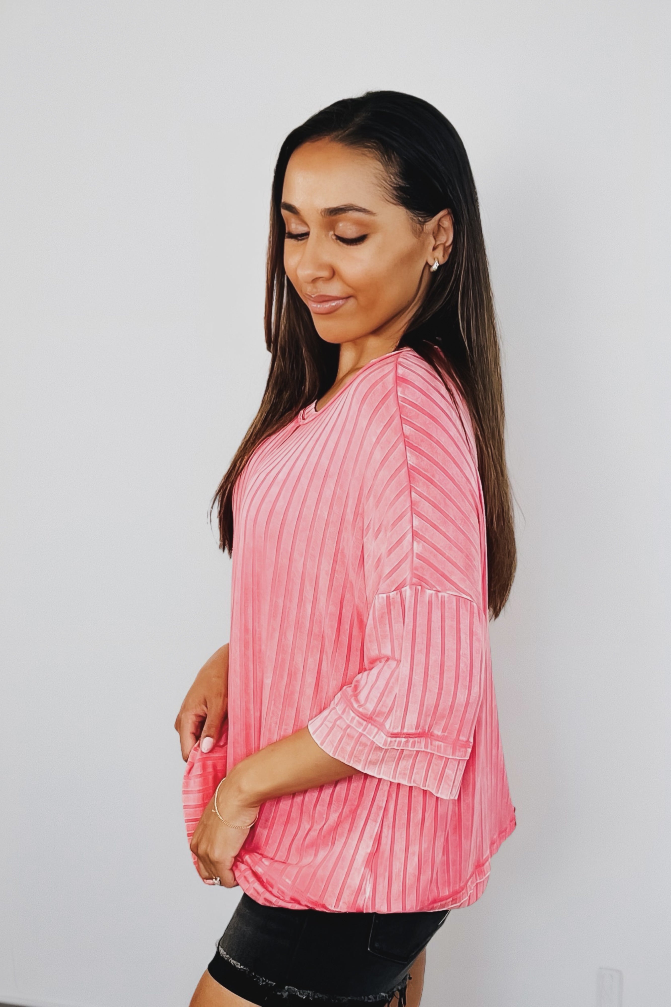Loosely Speaking Oversized Basic Top • Fuchsia