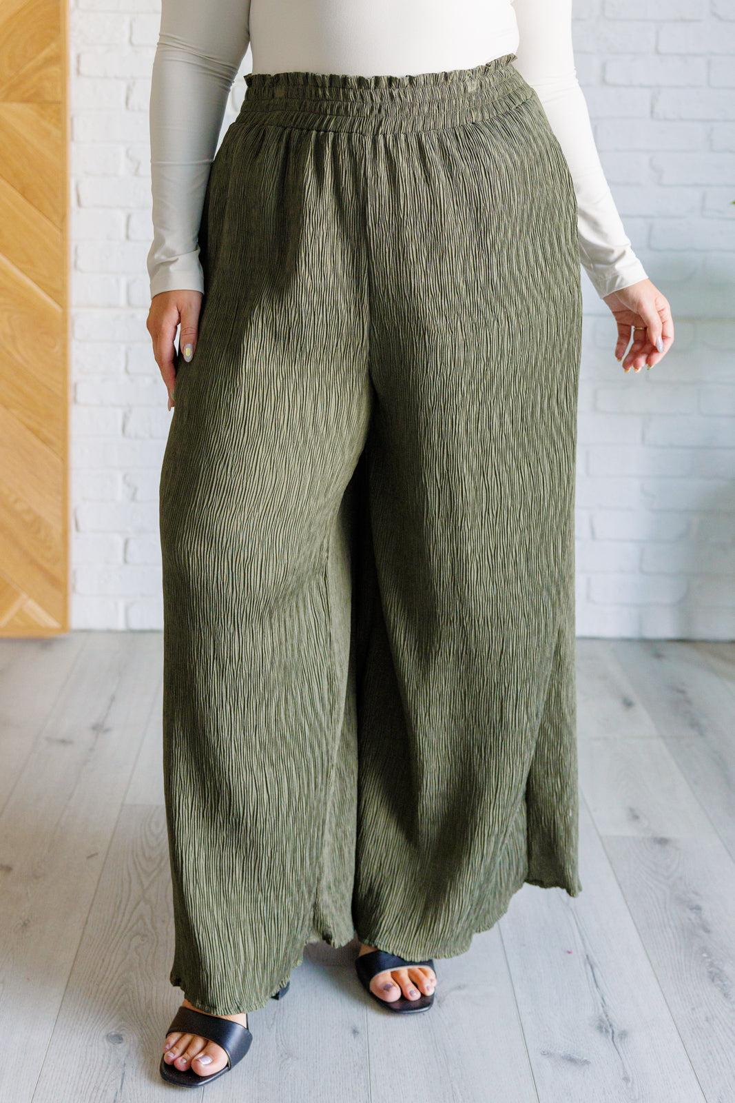 Harmony High Rise Wide Pants • Olive