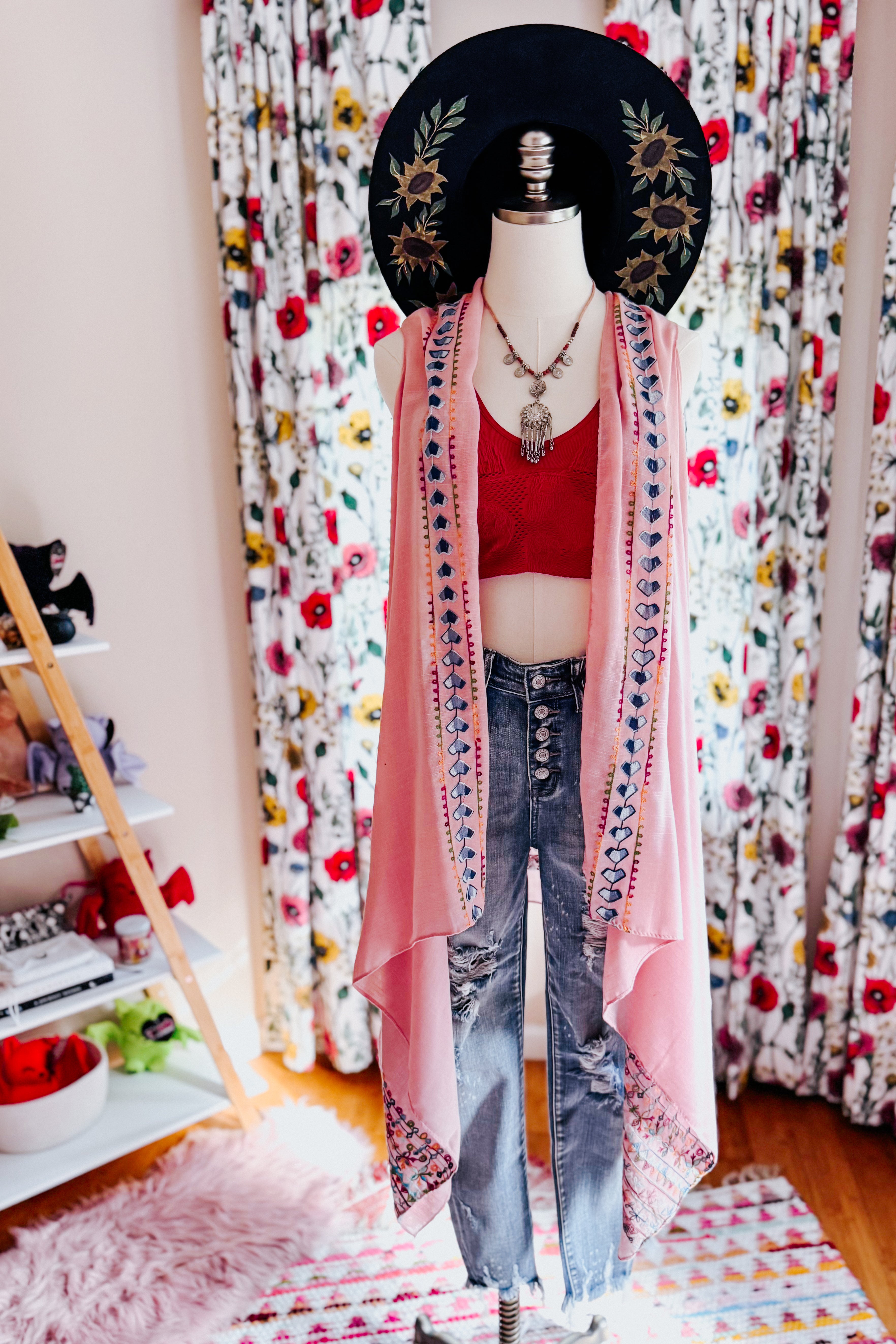 Aria Embroidered Sleeveless Duster • Blush