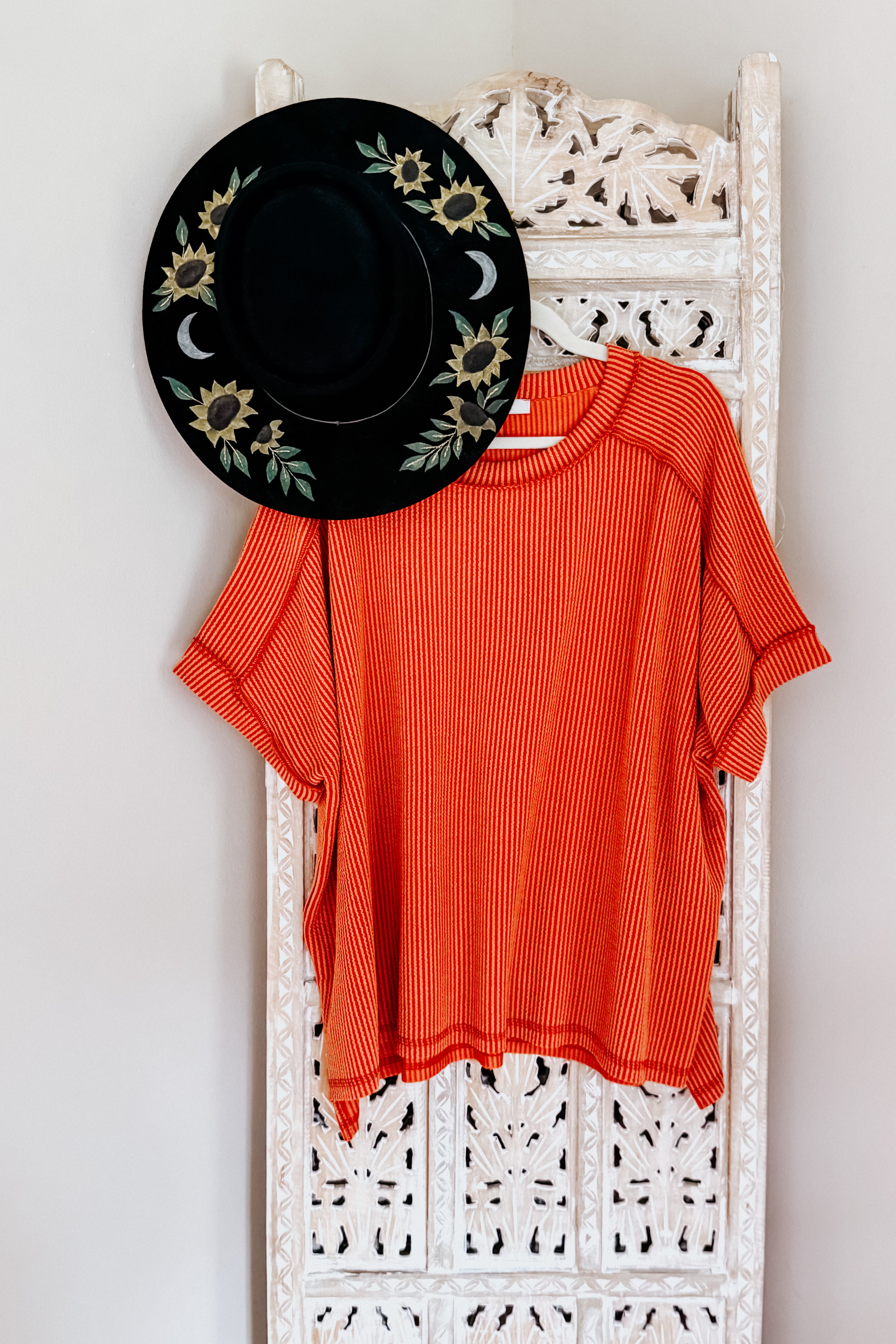 Catch Me Loungin’ Cable Ribbed Knit Top • Burnt Orange