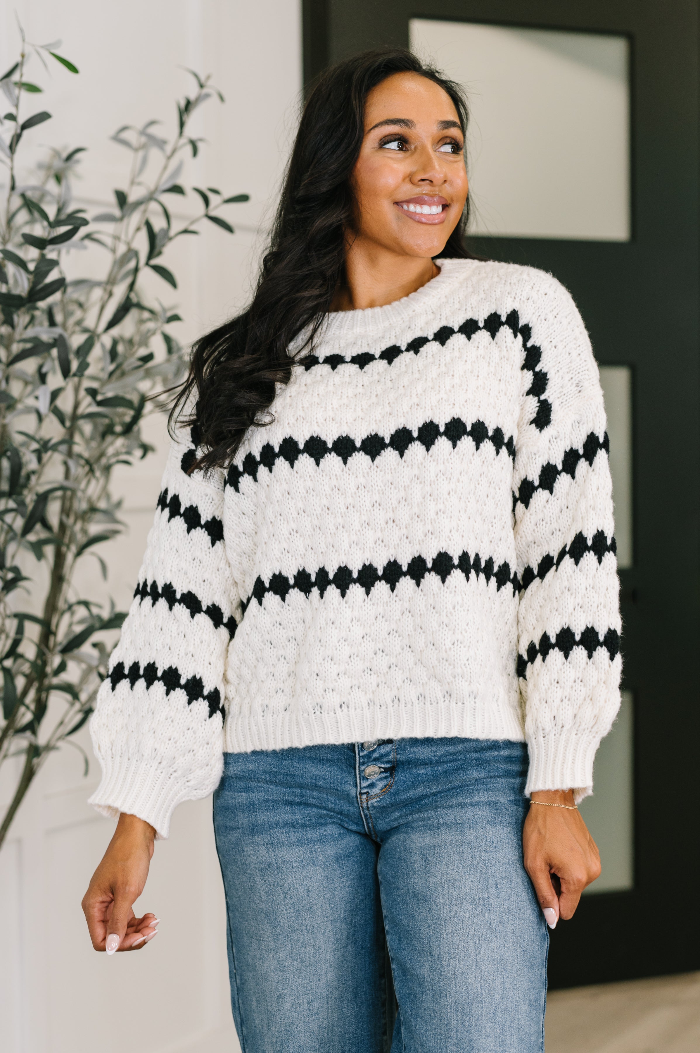 Ivy Lane Textured Sweater • White & Black
