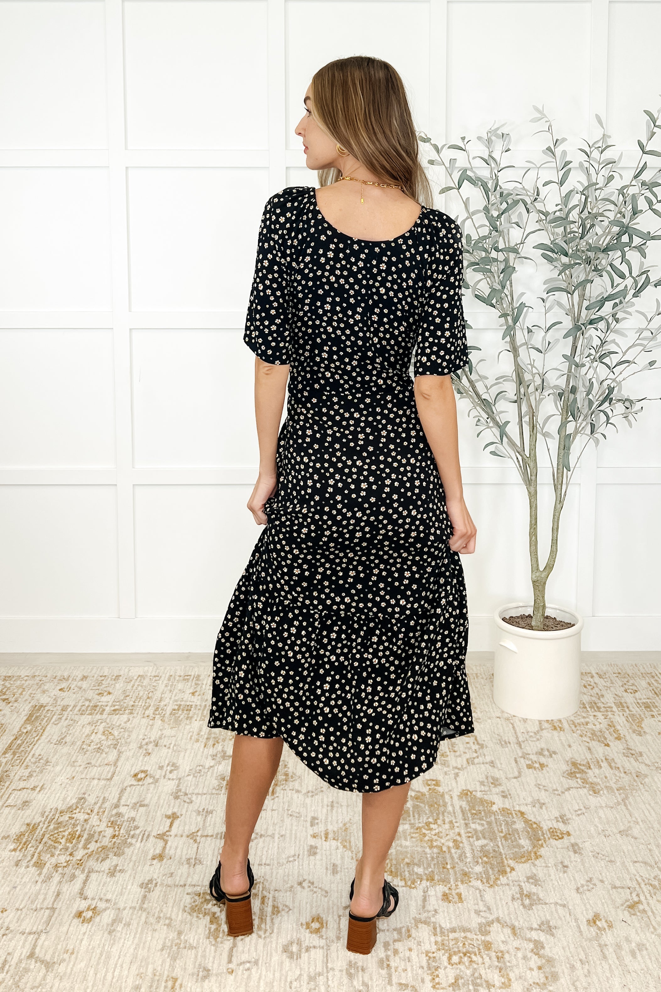 Olive Dress • Daisy Blossoms