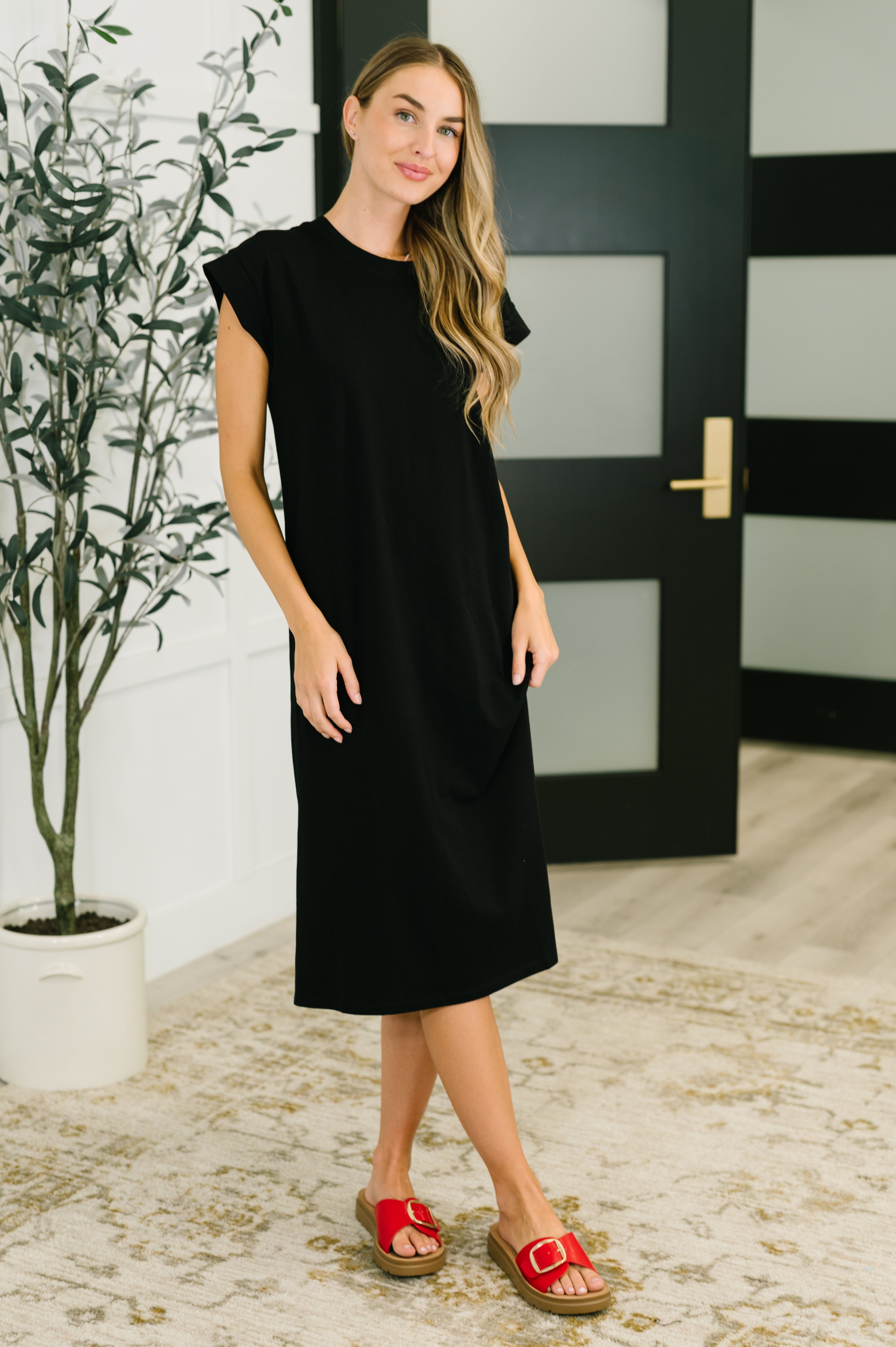 Sweet Like That Casual Dress • Black
