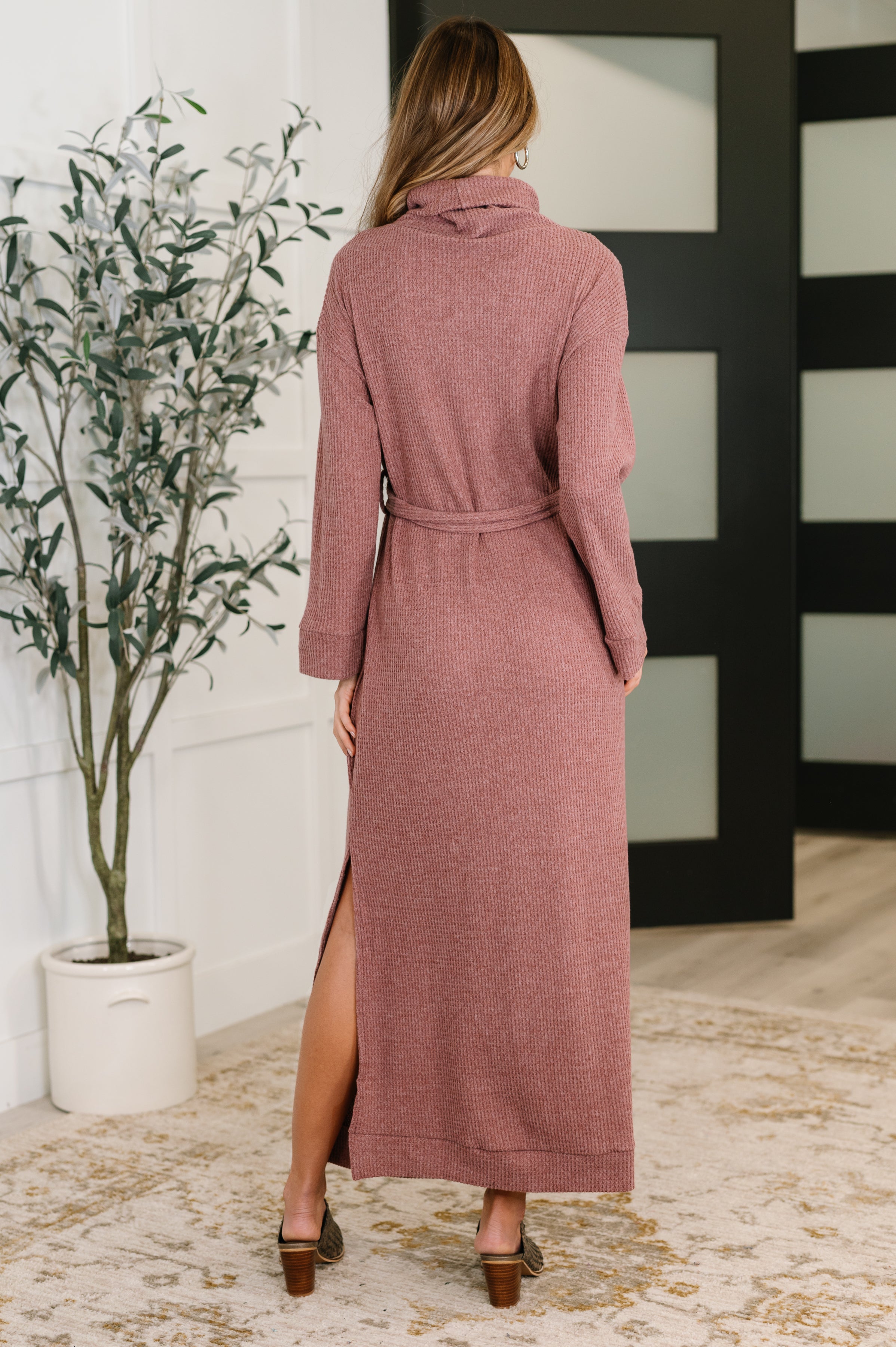 Travel Plush Knit Dress • Autumn Berry