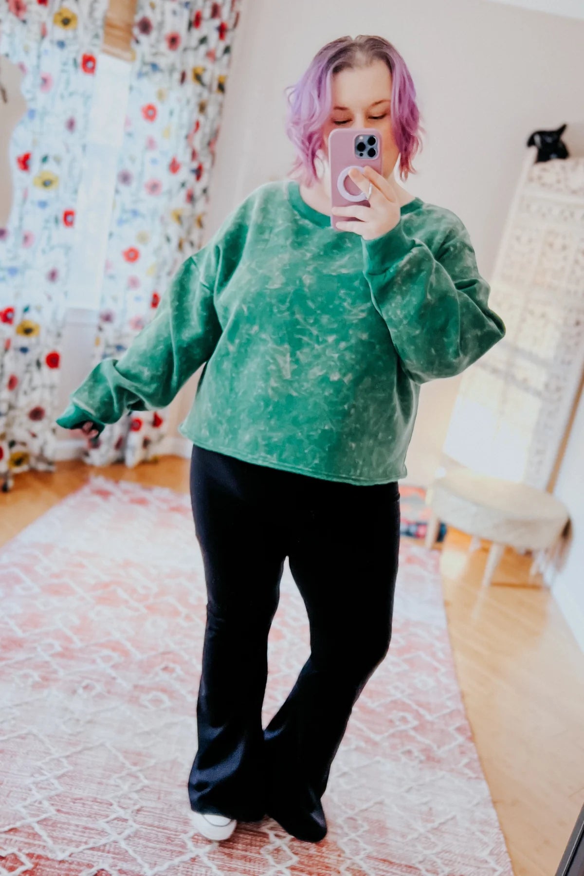 Person wearing sea green acid wash cropped pullover with loose fit and black pants taking mirror selfie indoors, IMG_9836.webp