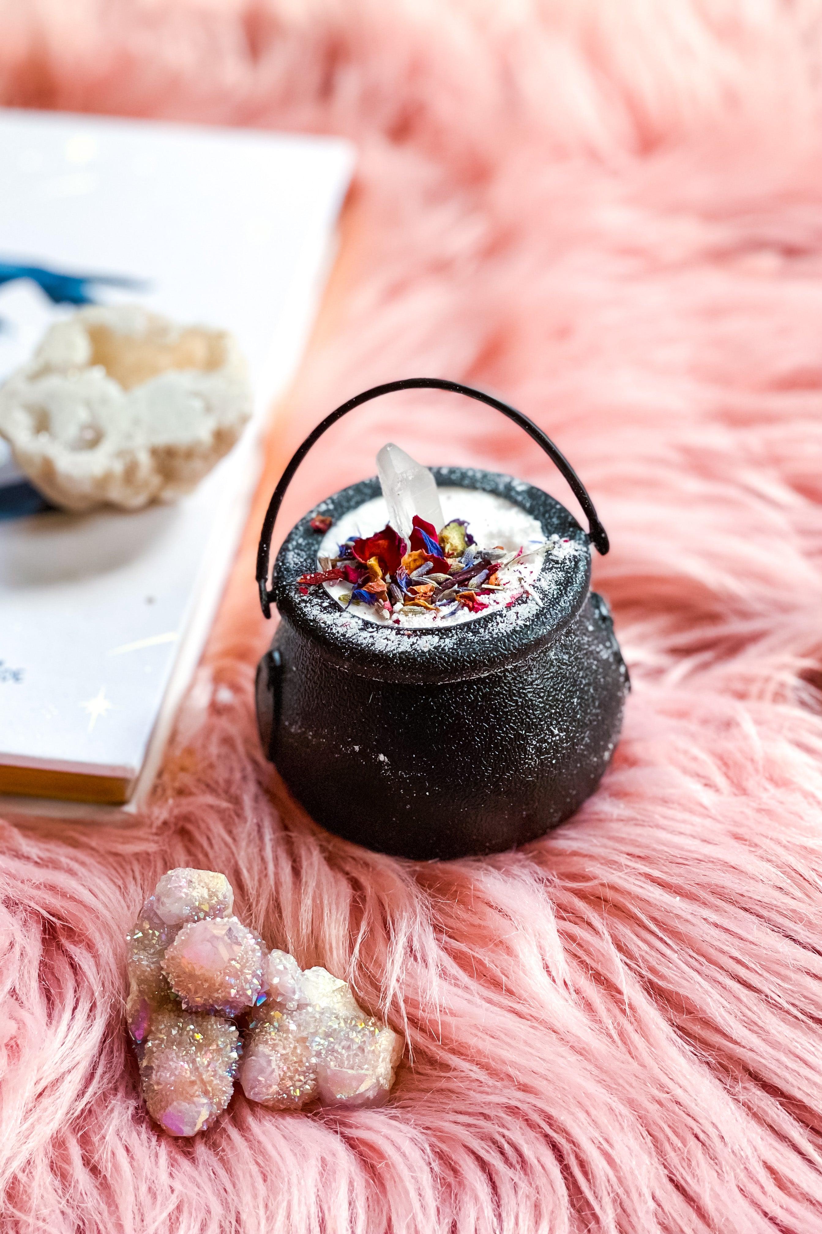 Enchantress Quartz Crystal Cauldron Bath Bomb - Atomic Wildflower