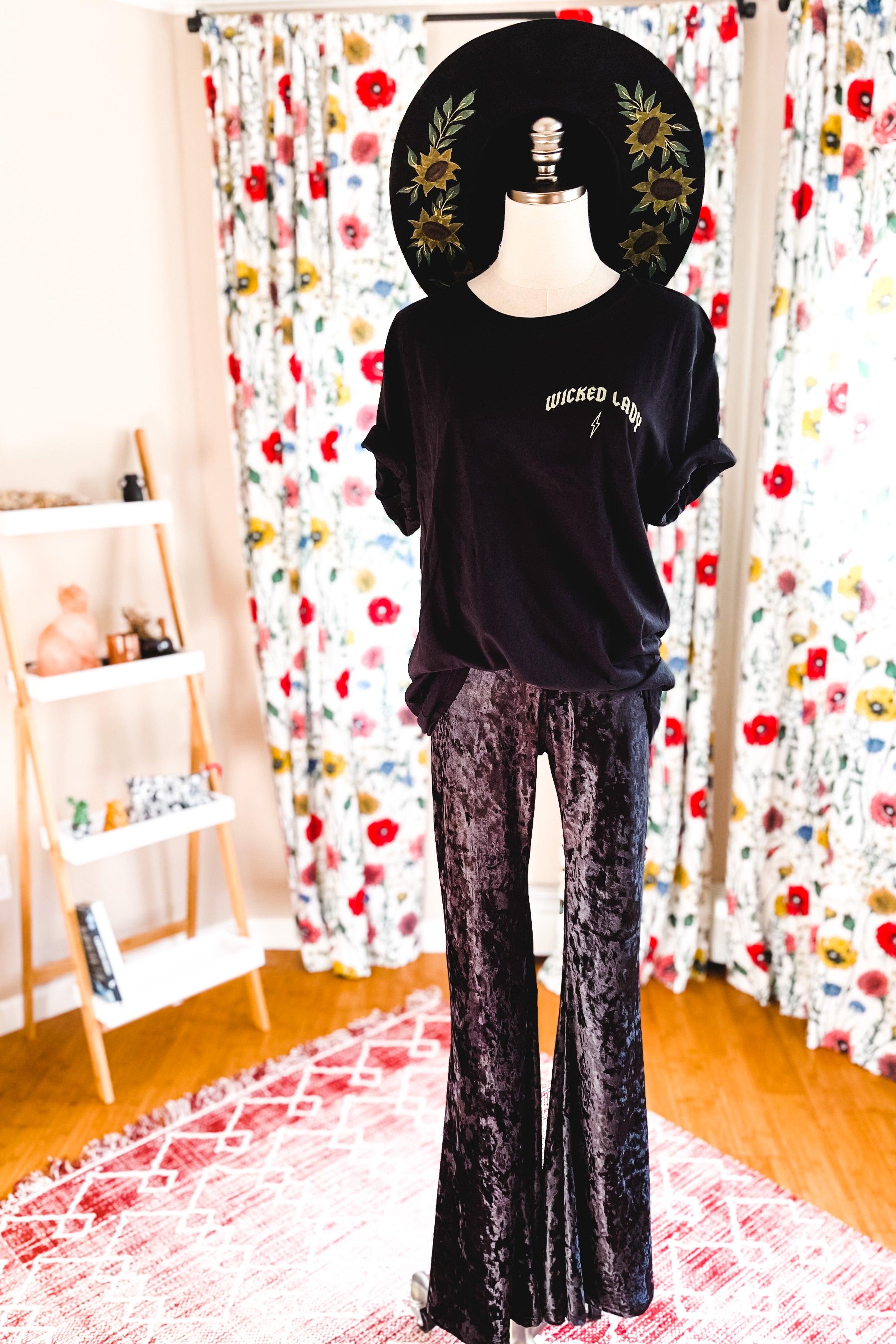 Wicked Lady Tee - Atomic Wildflower