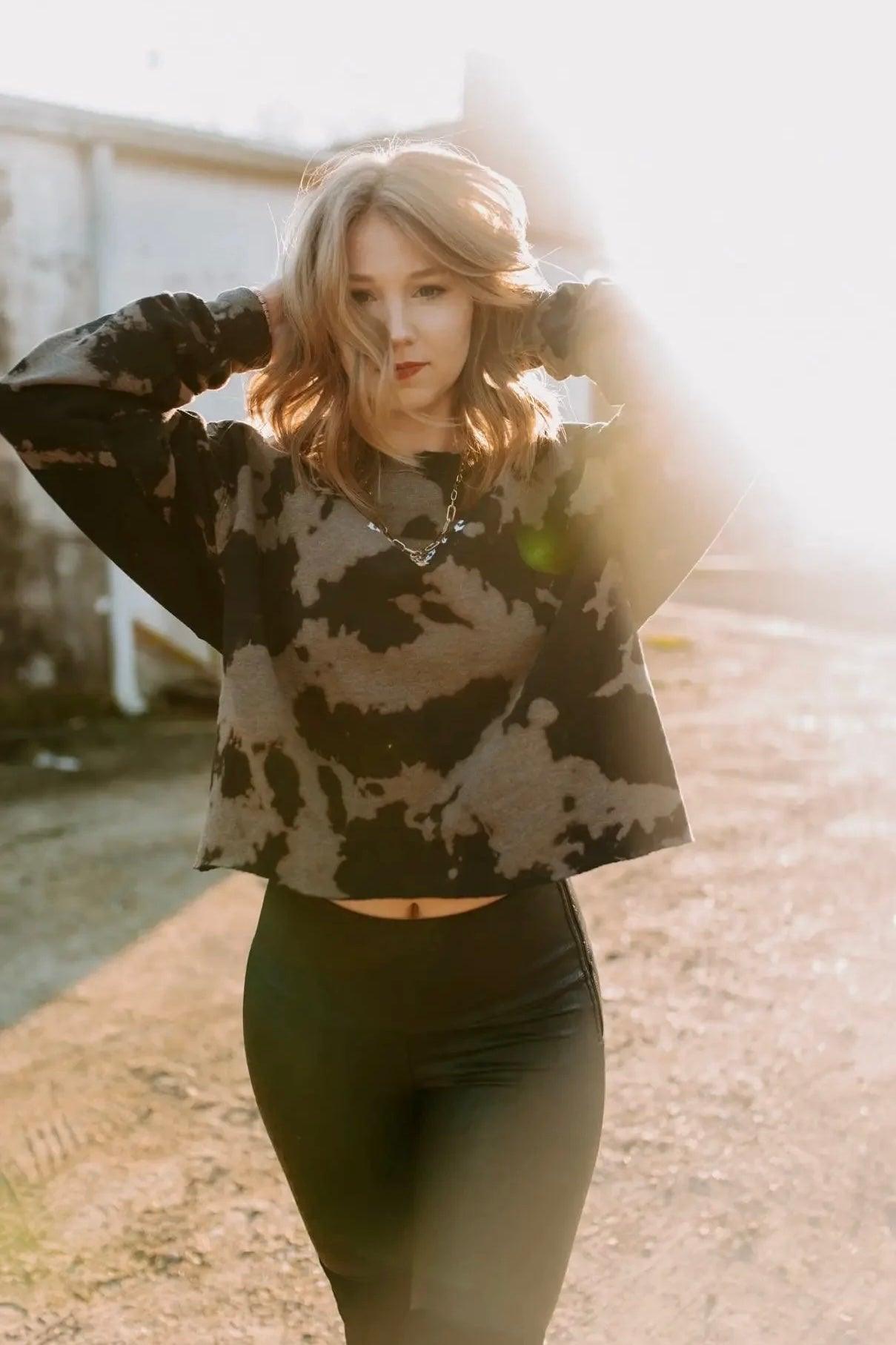 Baddie Cropped Bleached Sweatshirt - Atomic Wildflower