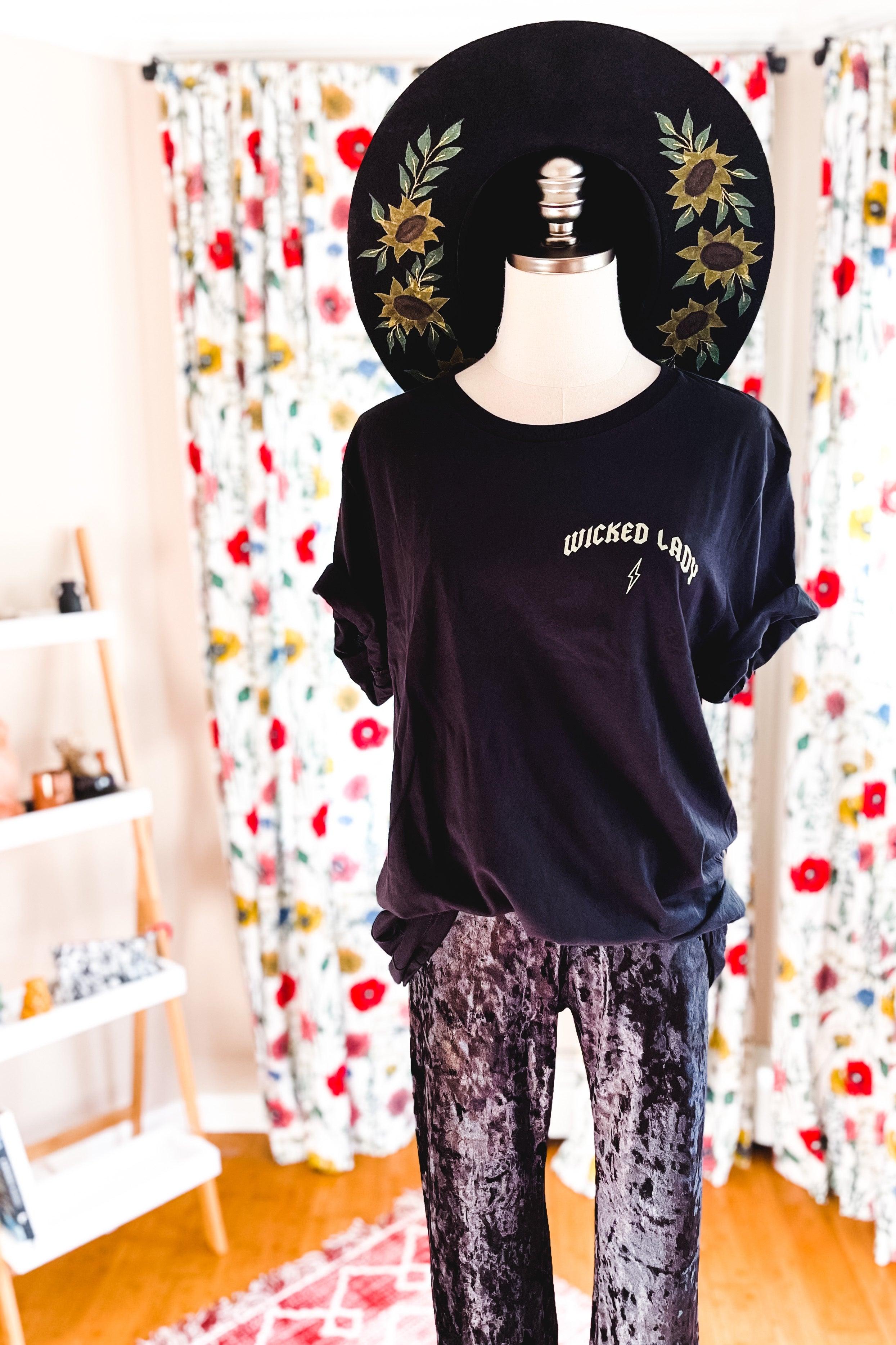 Wicked Lady Tee - Atomic Wildflower