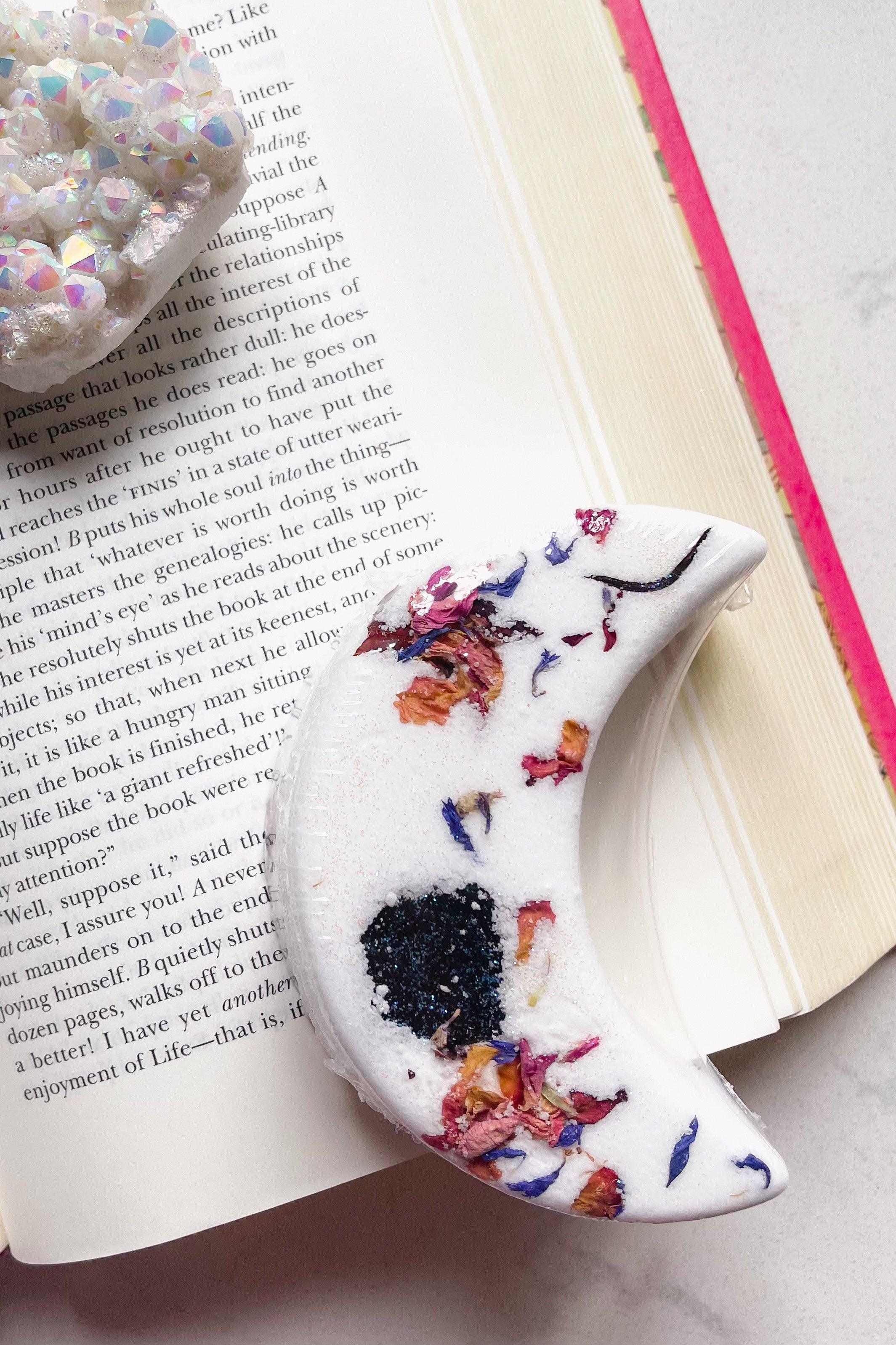 Moon Magic Crystal Bath Bomb - Atomic Wildflower
