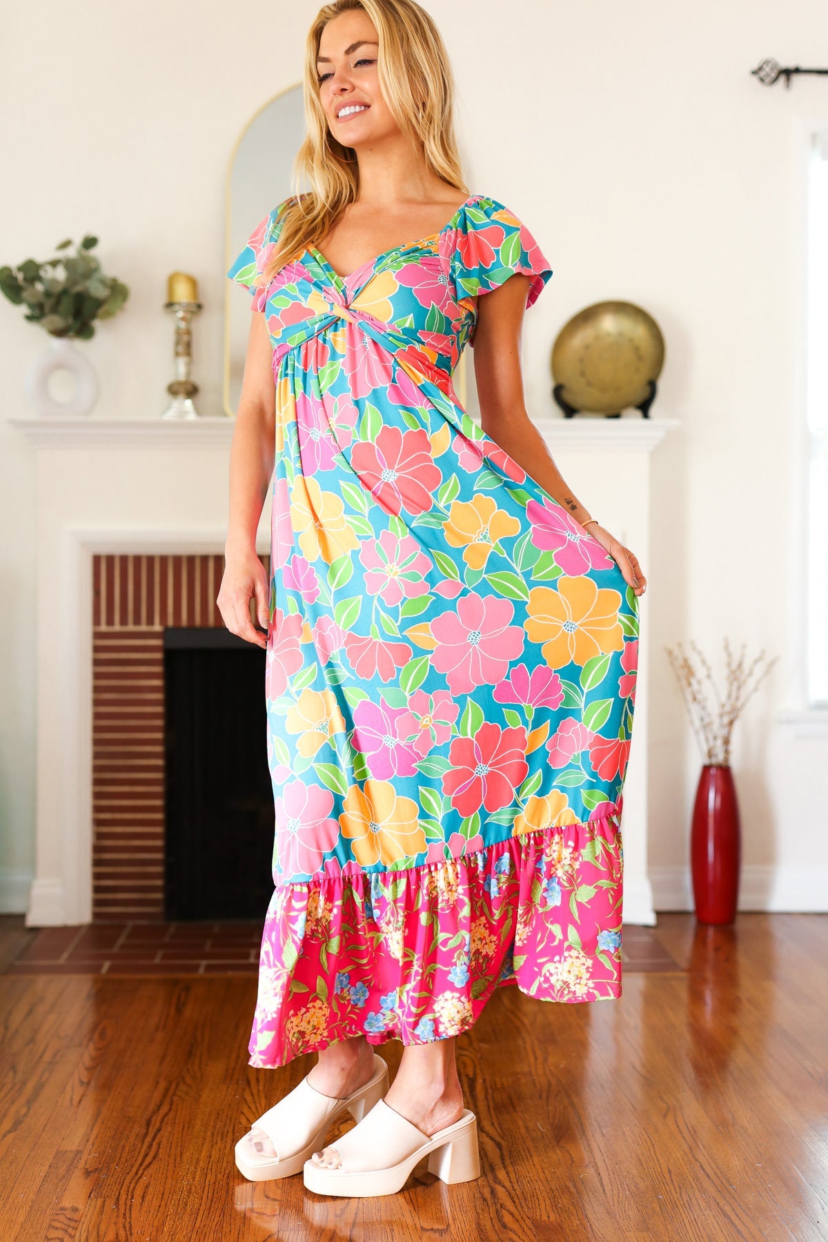 Vacay Vibes Floral Print Sweetheart Maxi Dress