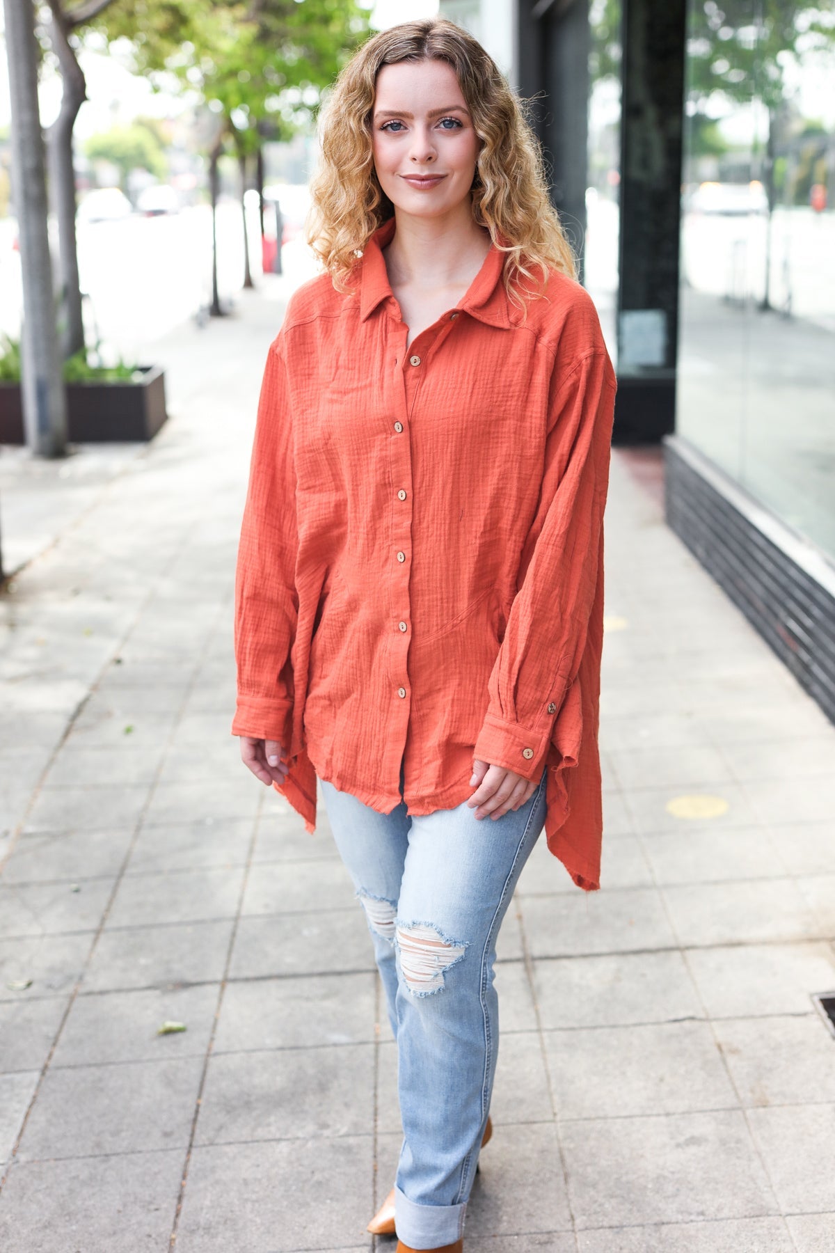 See The Light Button Down Sharkbite Tunic Top • Rust