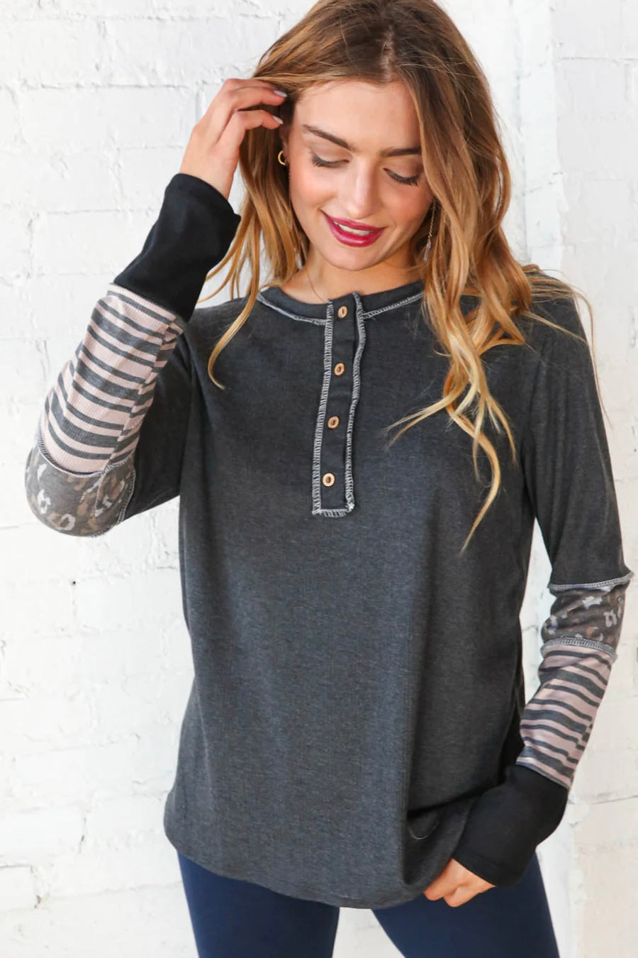 Live In The Gray Out Seam Top