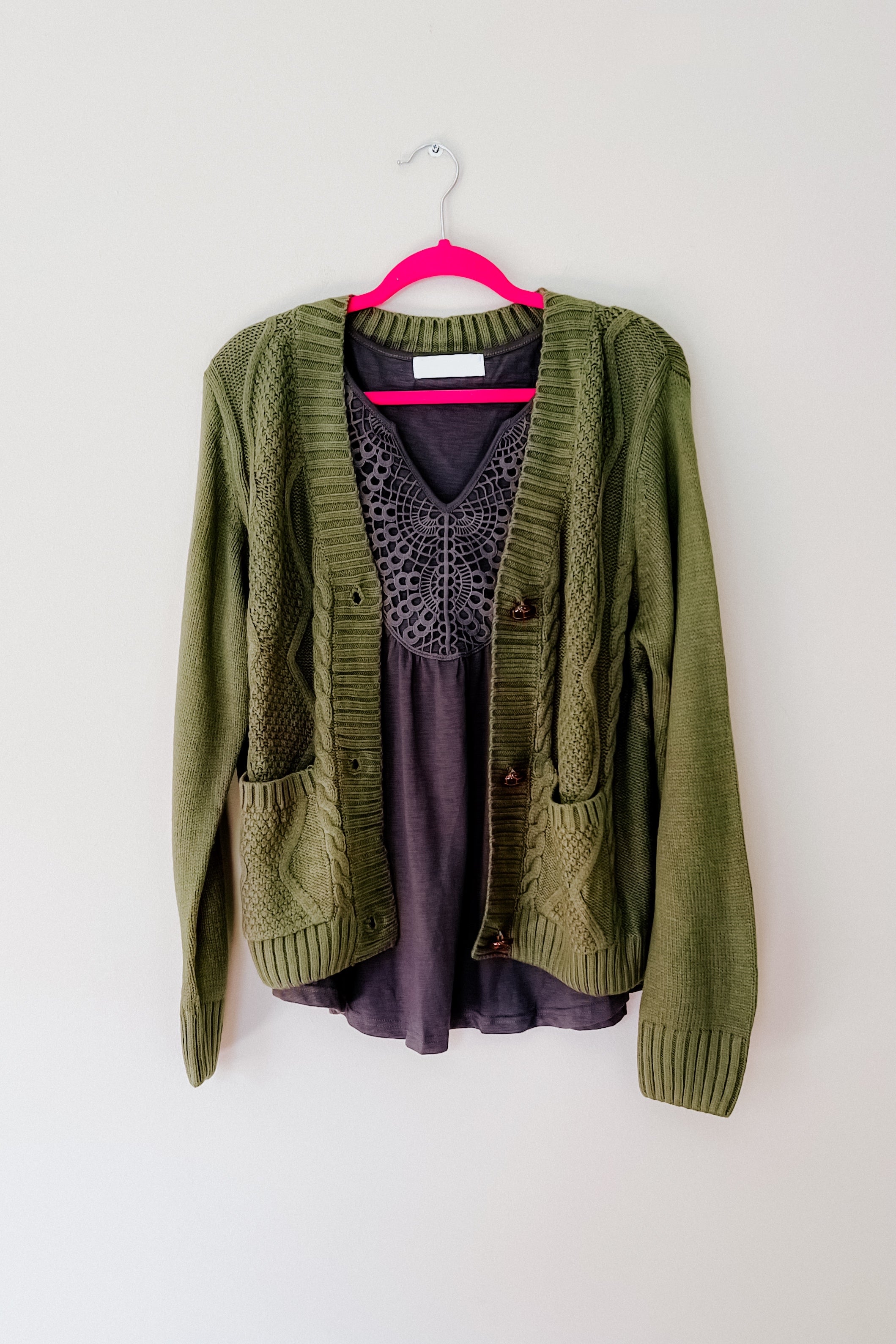 Climbing Vine Cable Knit Cardigan • Green