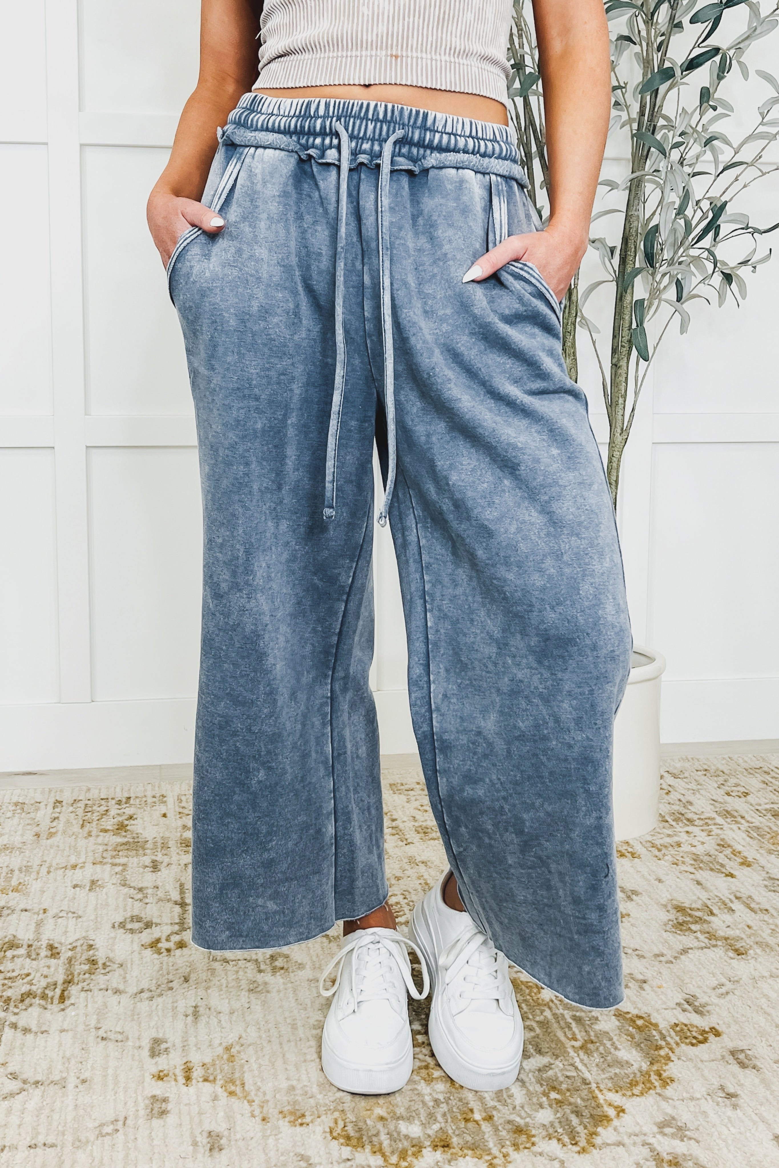 In or Out Wide Leg Cropped • Pants Blue Grey