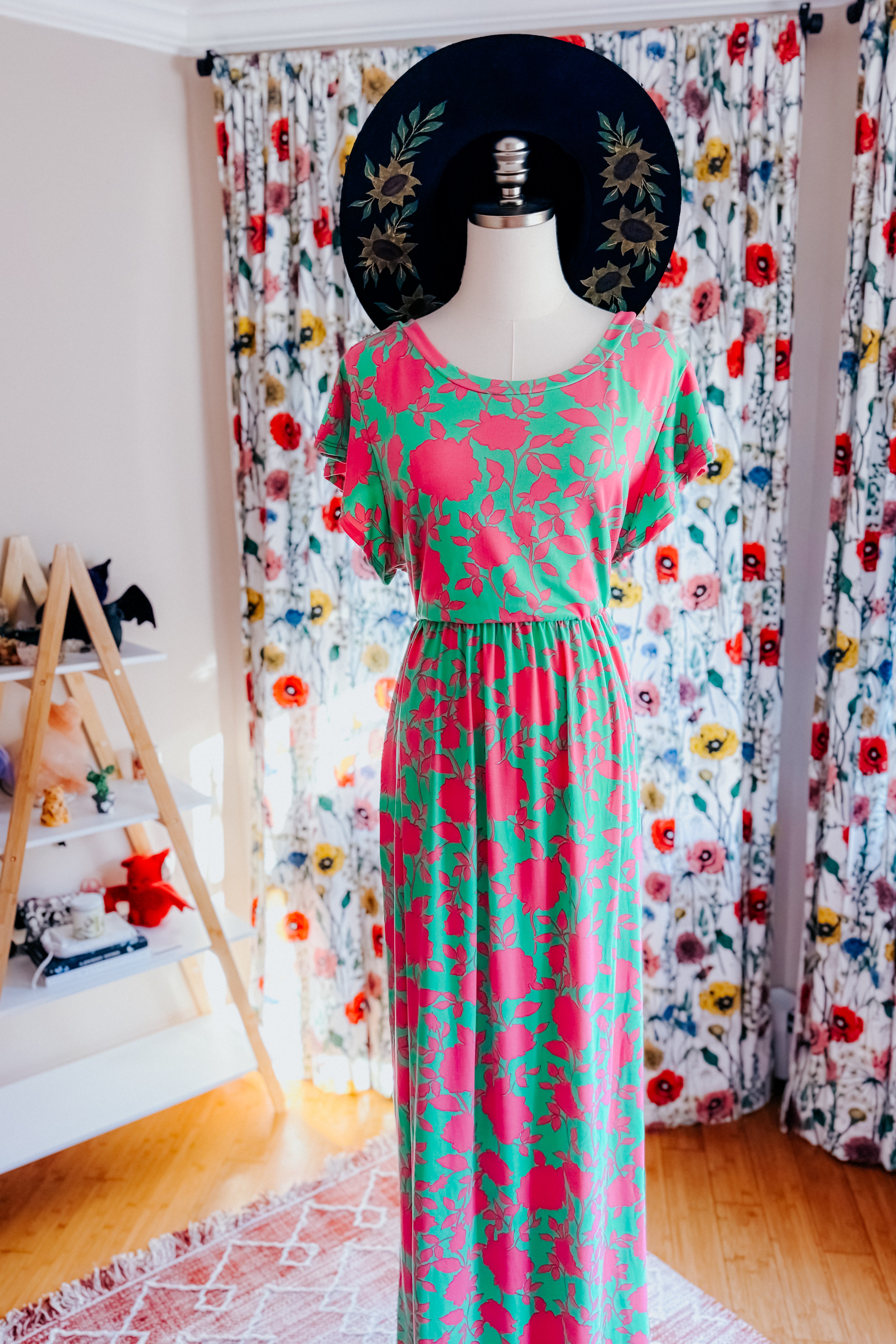 Stand Out Floral Fit & Flare Maxi Dress