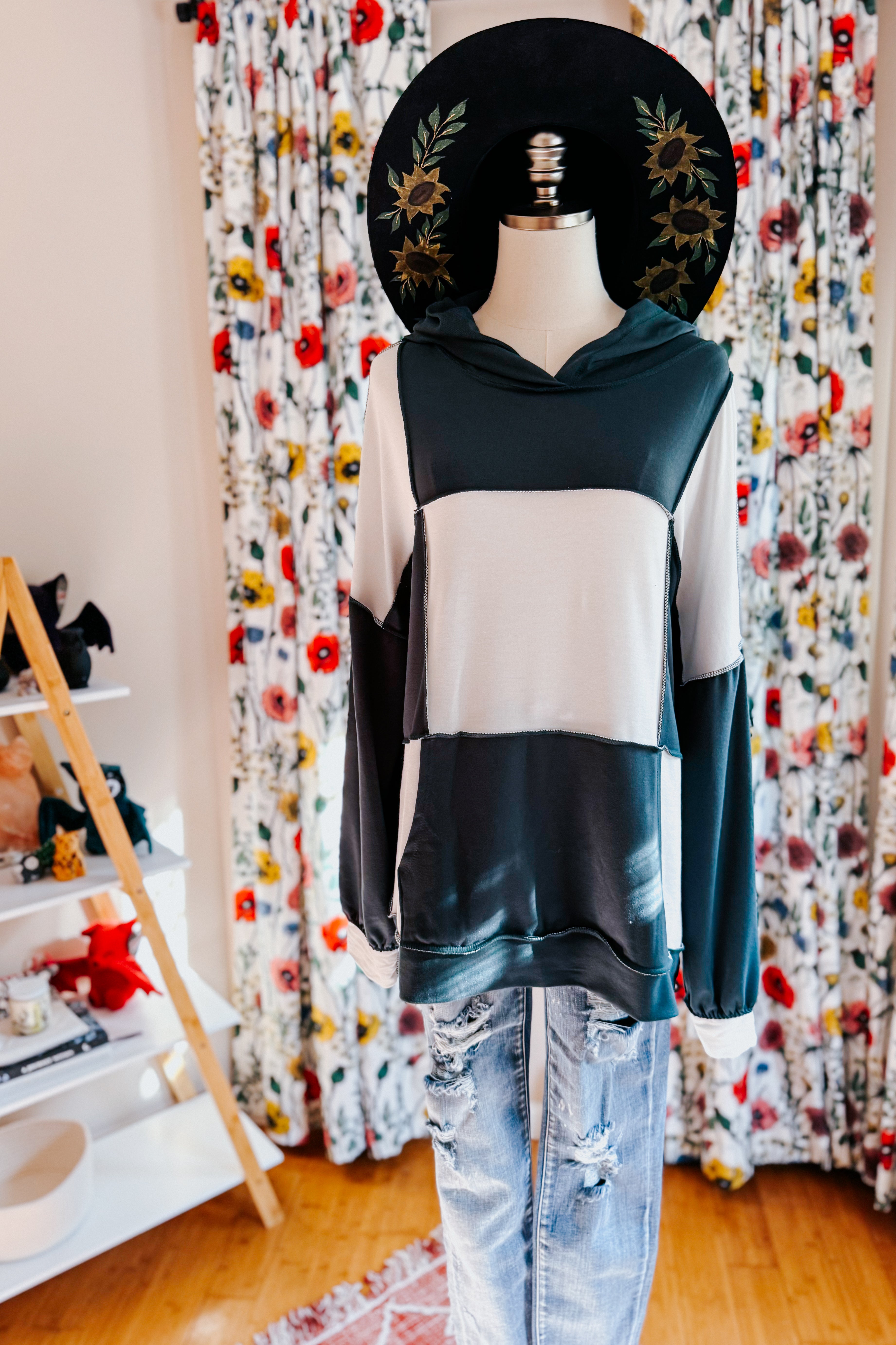 Heart Open Color Block Terry Knit Hoodie