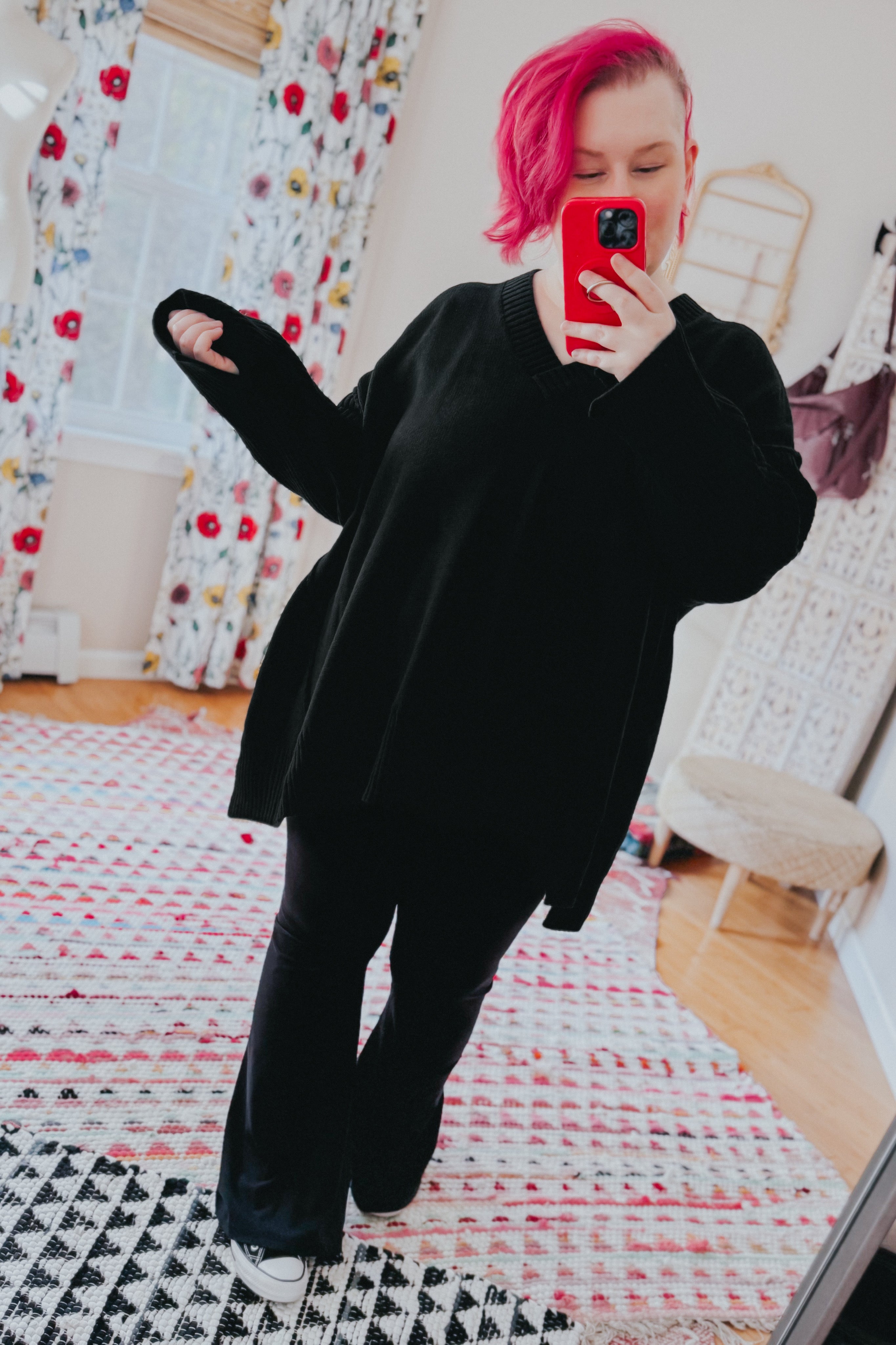 Daydream V Neck Rib Knit Sweater • Black