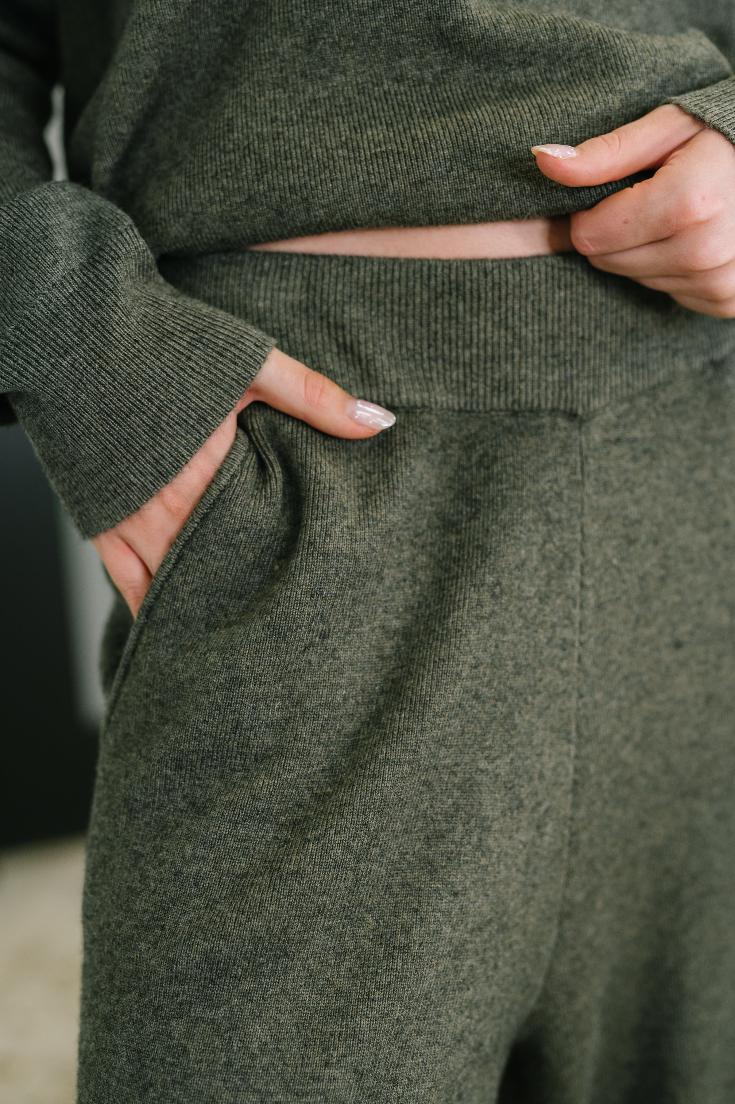 Clove Culotte Pants • Moss