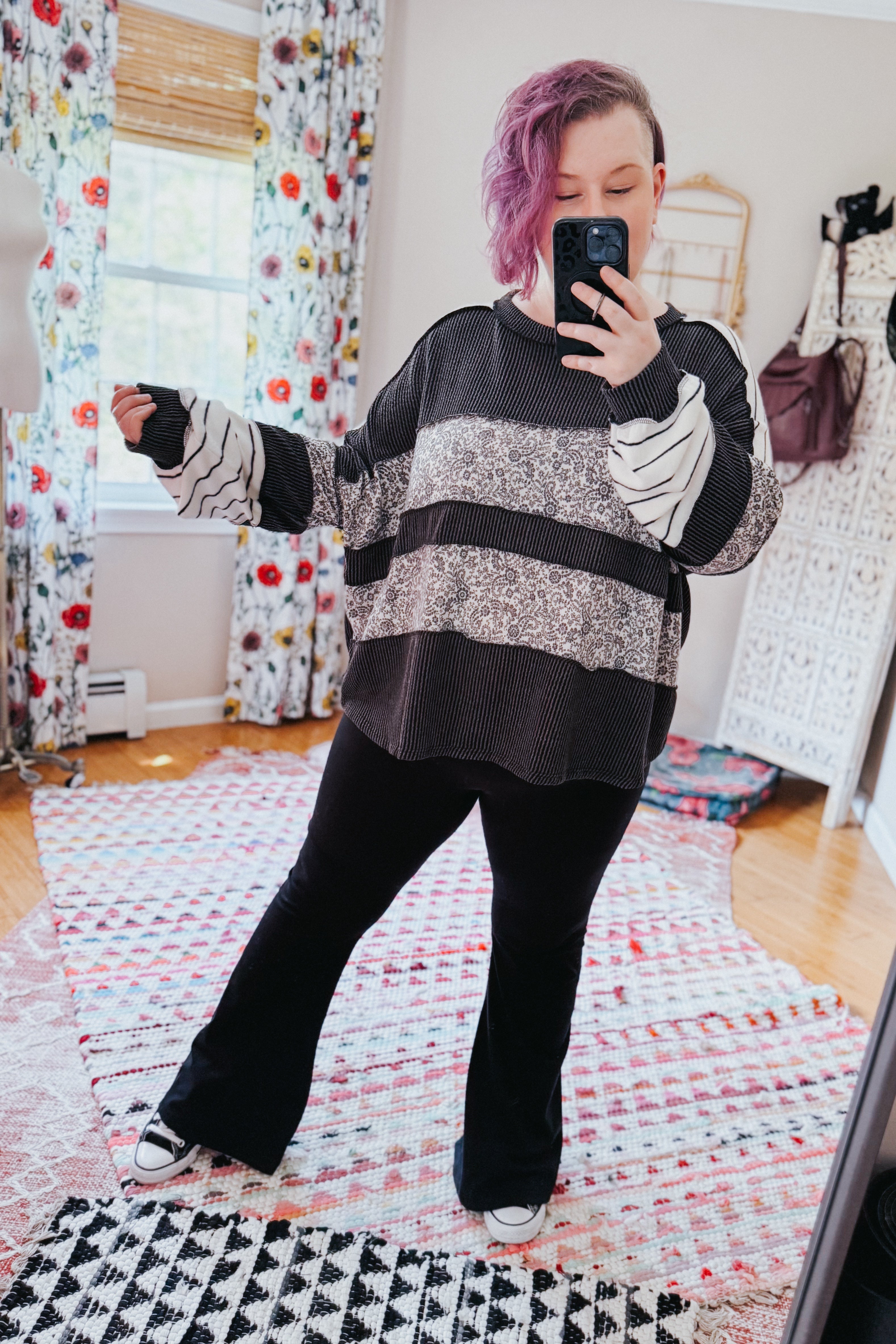 Lips Like Sugar Print Block Pullover