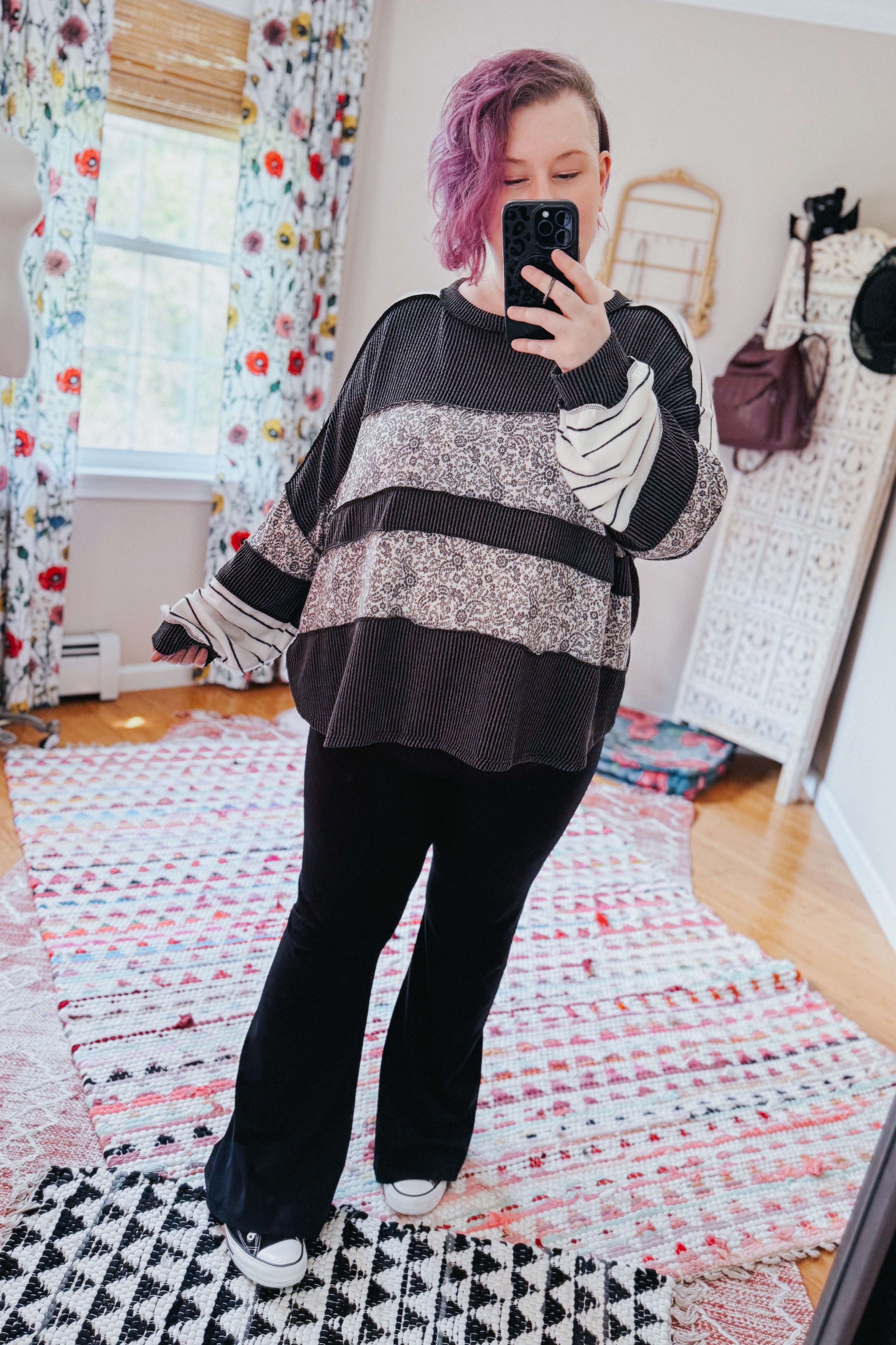 Lips Like Sugar Print Block Pullover