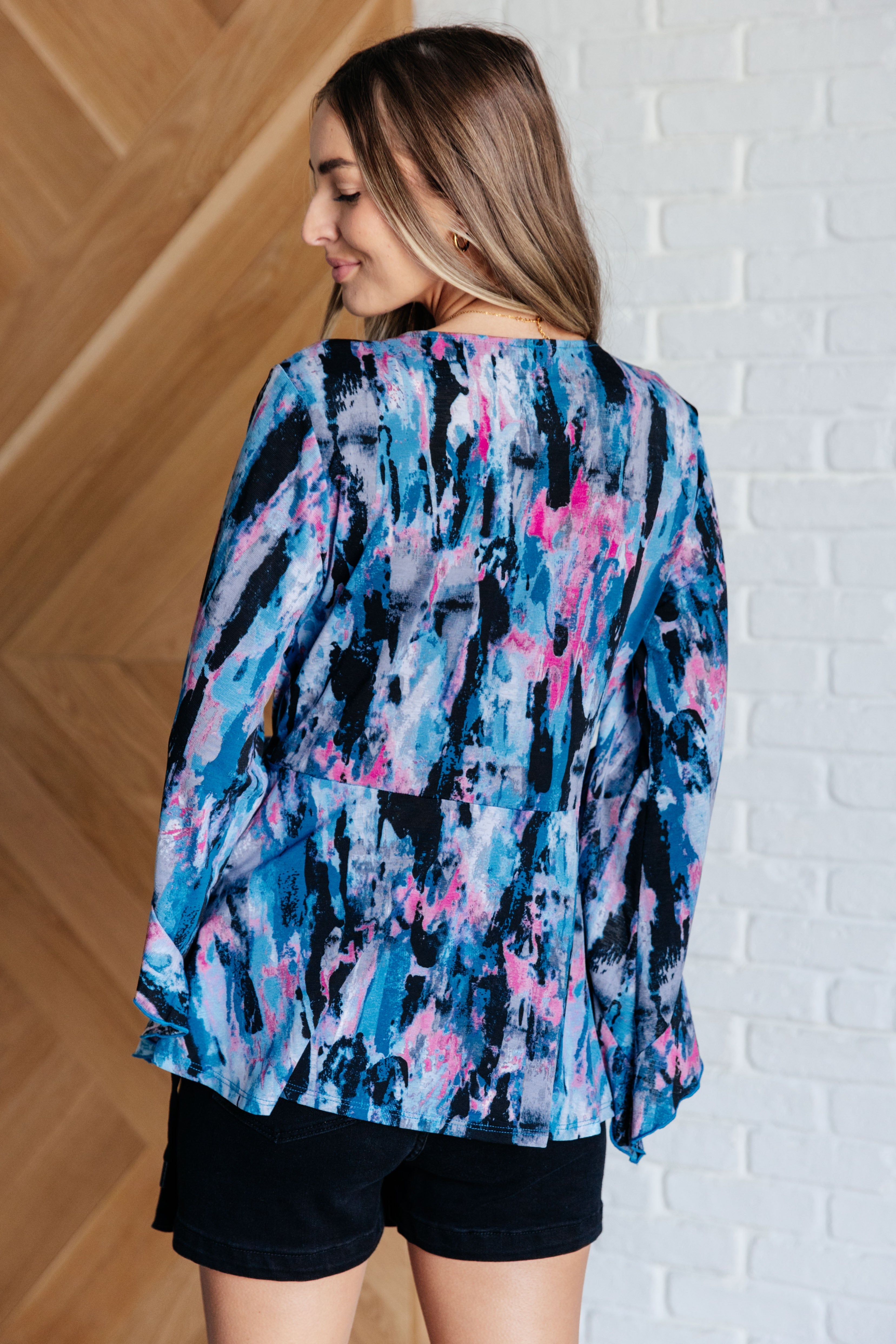 Have it All Angel Sleeve Top • Abstract Blue