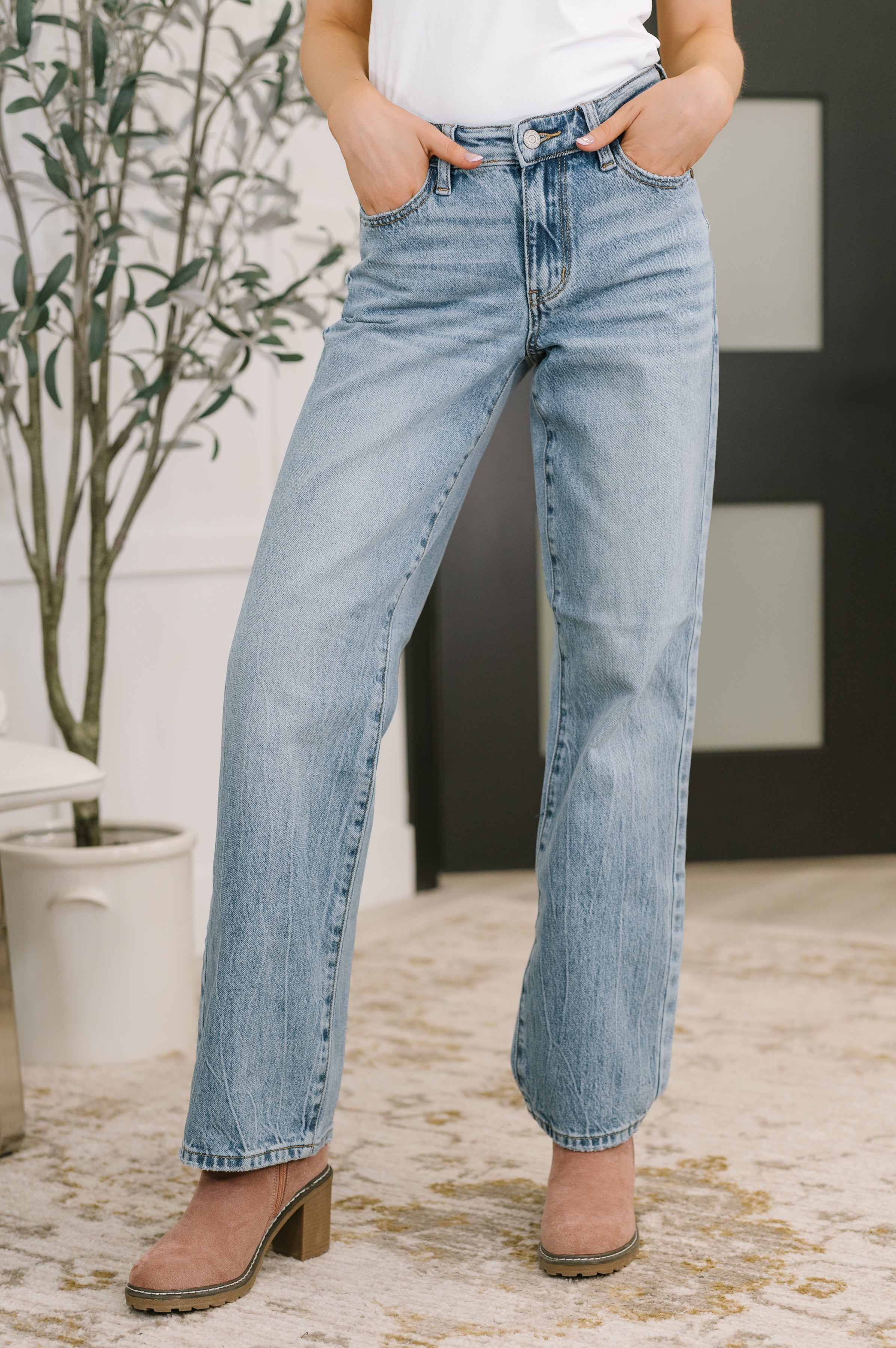 Heather Mid Rise Rigid Magic Straight Jeans