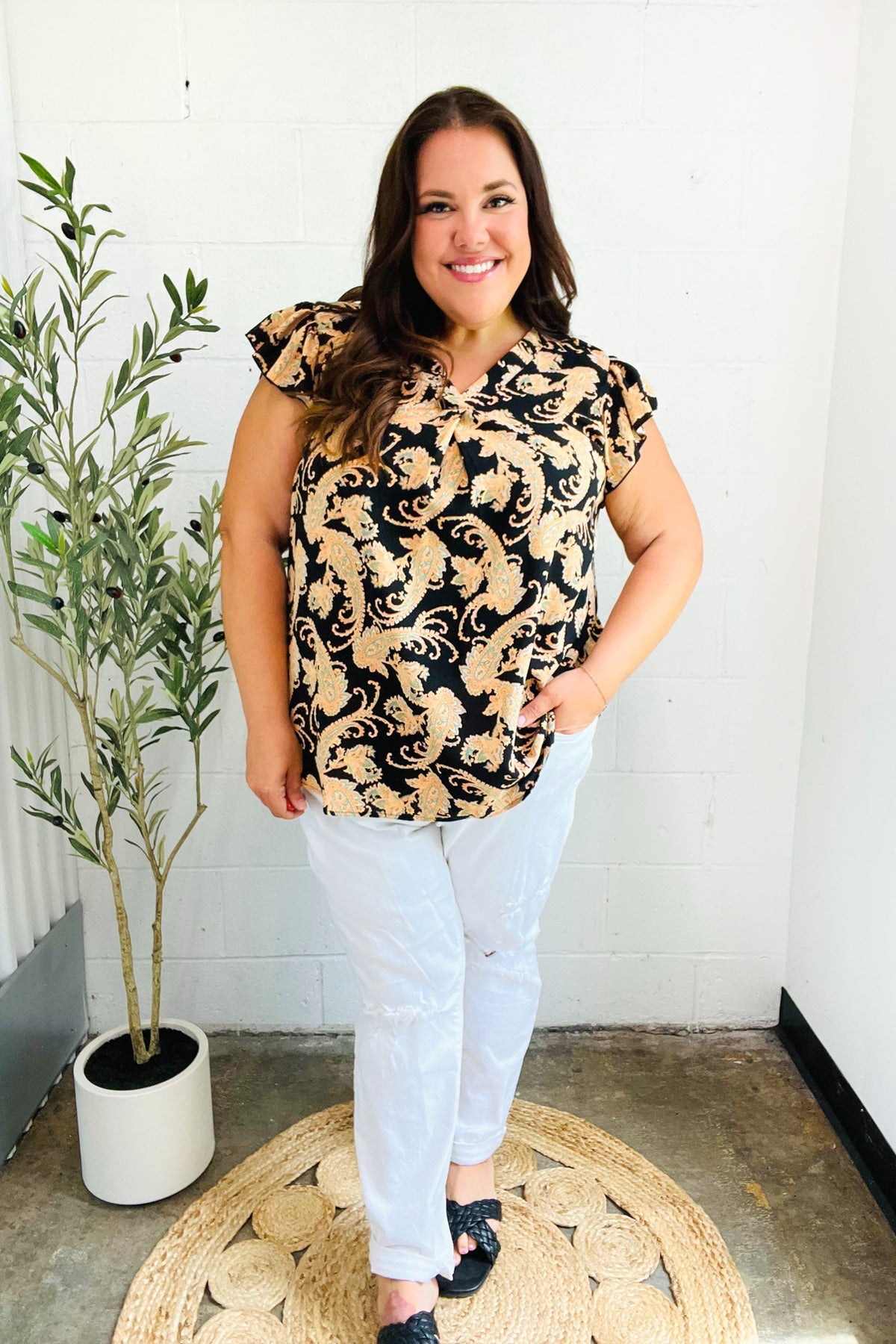 You Got This Paisley Print Flutter Sleeve Top