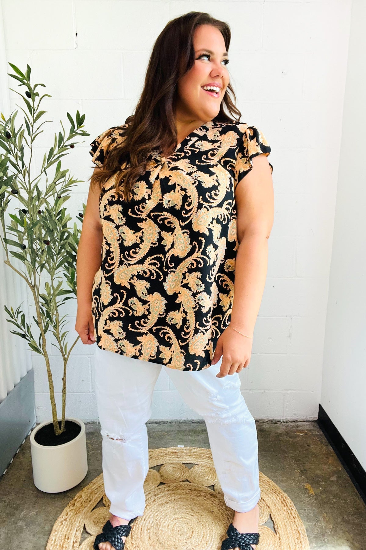 You Got This Paisley Print Flutter Sleeve Top
