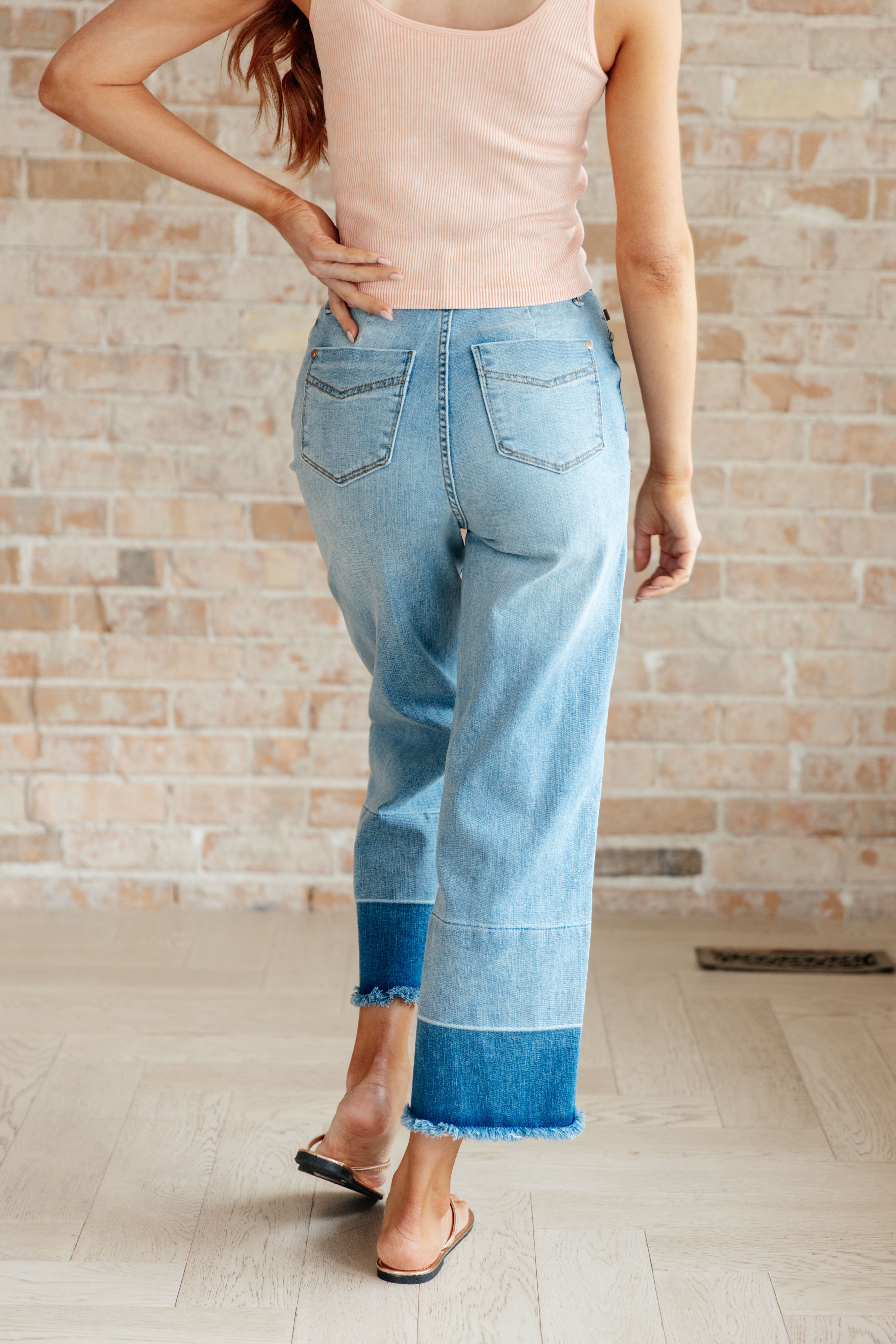 Olivia High Rise Wide Leg Crop Jeans • Medium Wash