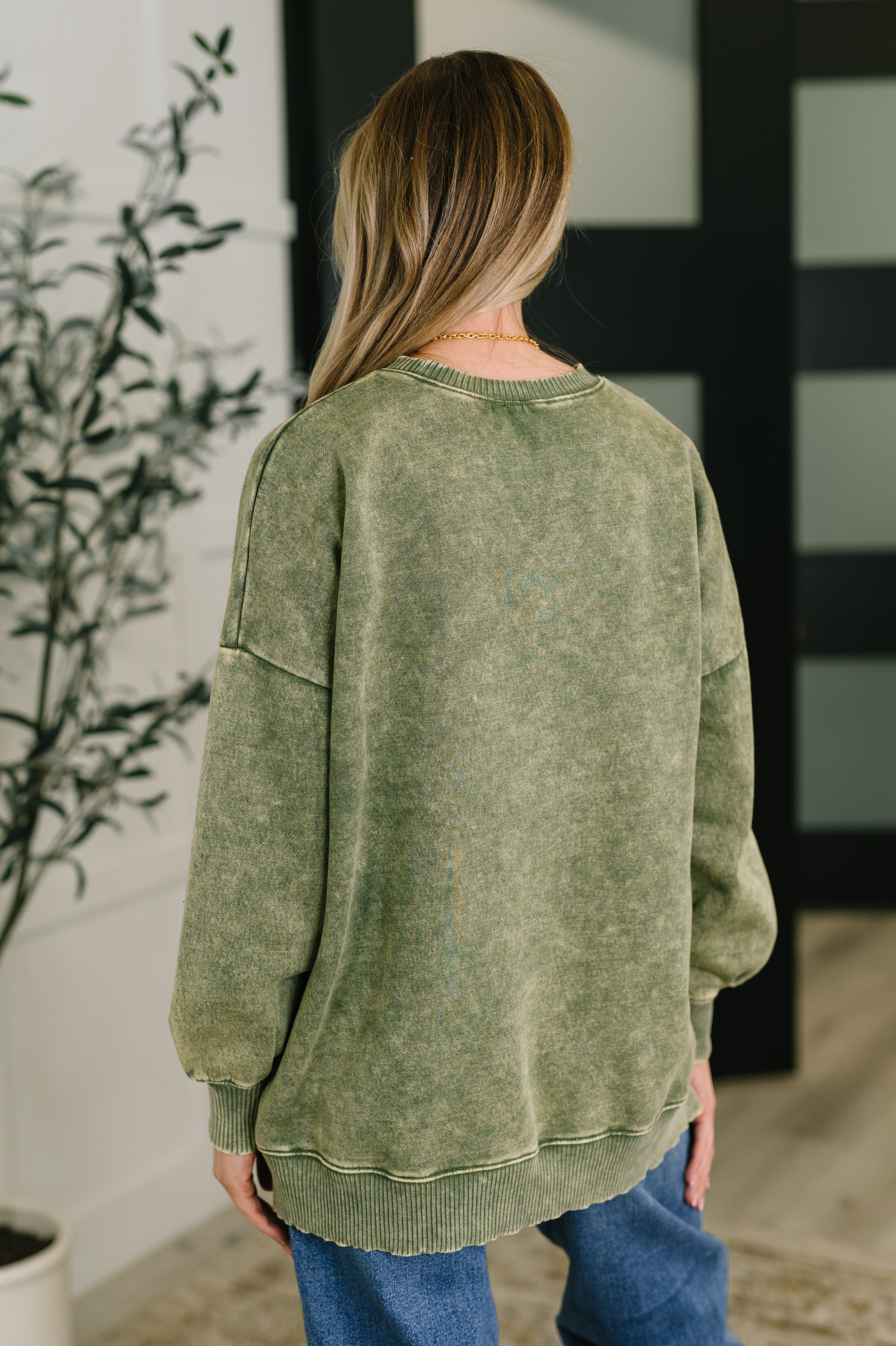 Safe and Secure Mineral Wash Pullover • Olive