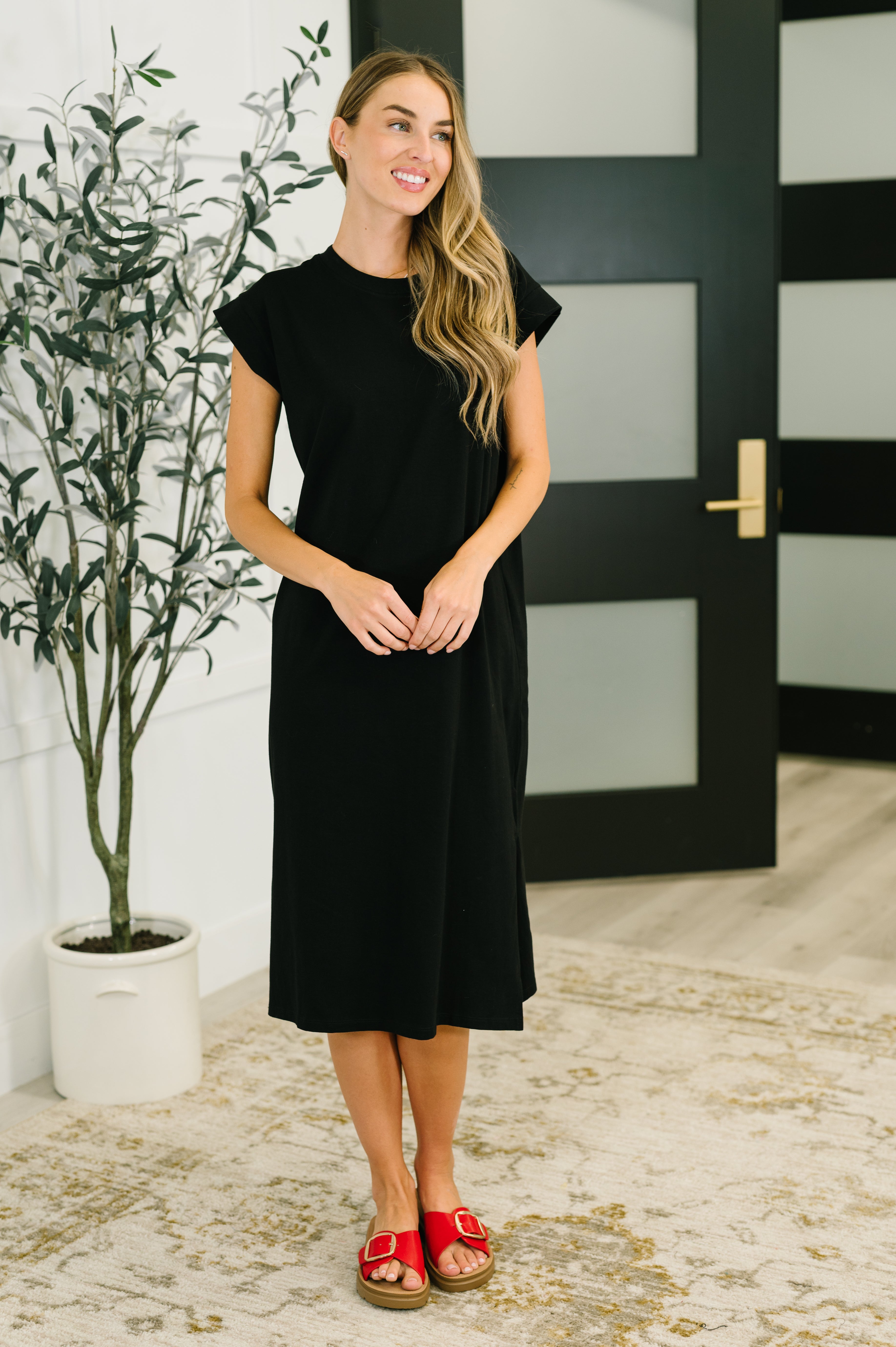 Sweet Like That Casual Dress • Black