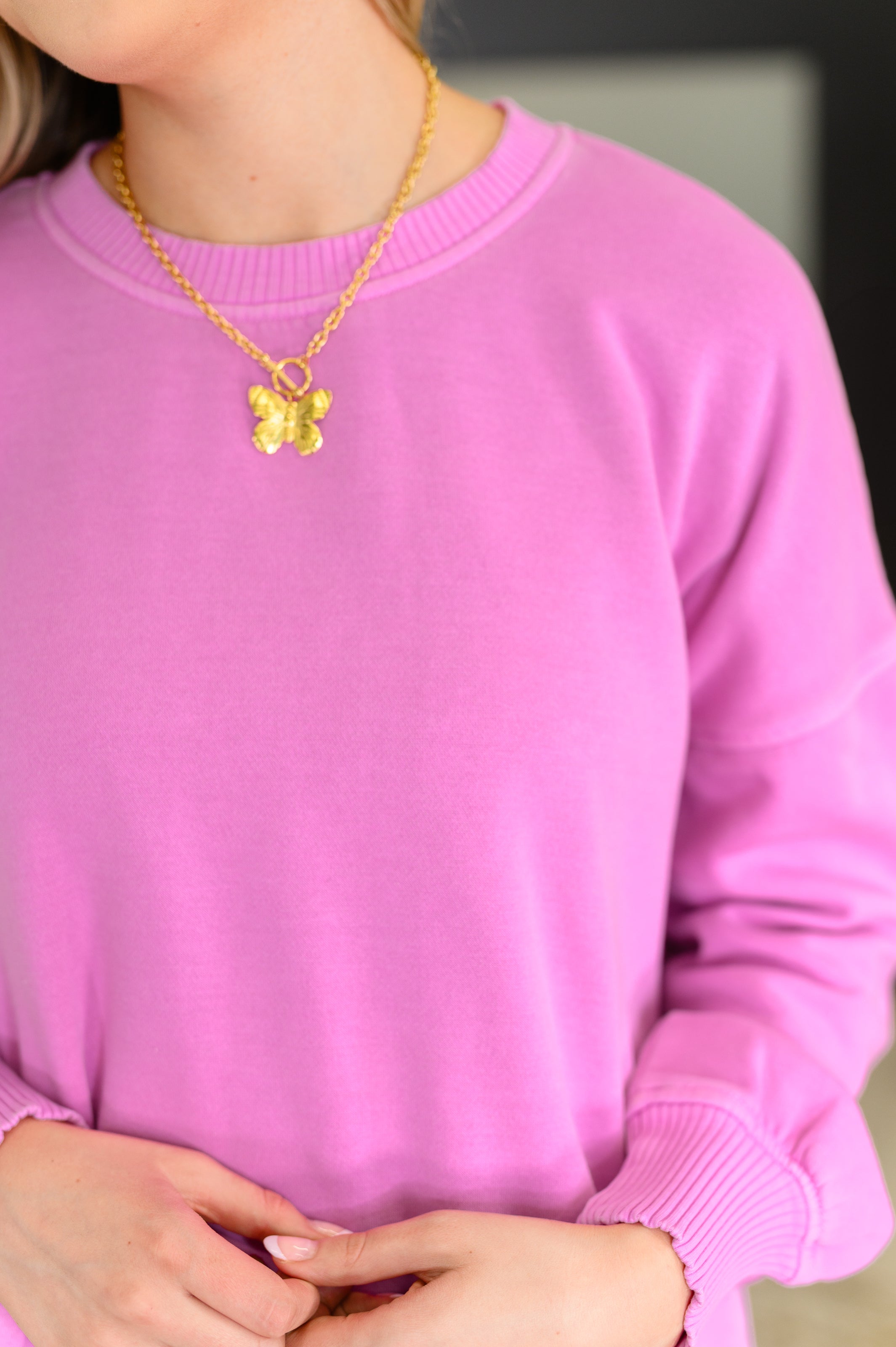 Talk Cozy to Me Stepped Hem Pullover • Bright Mauve