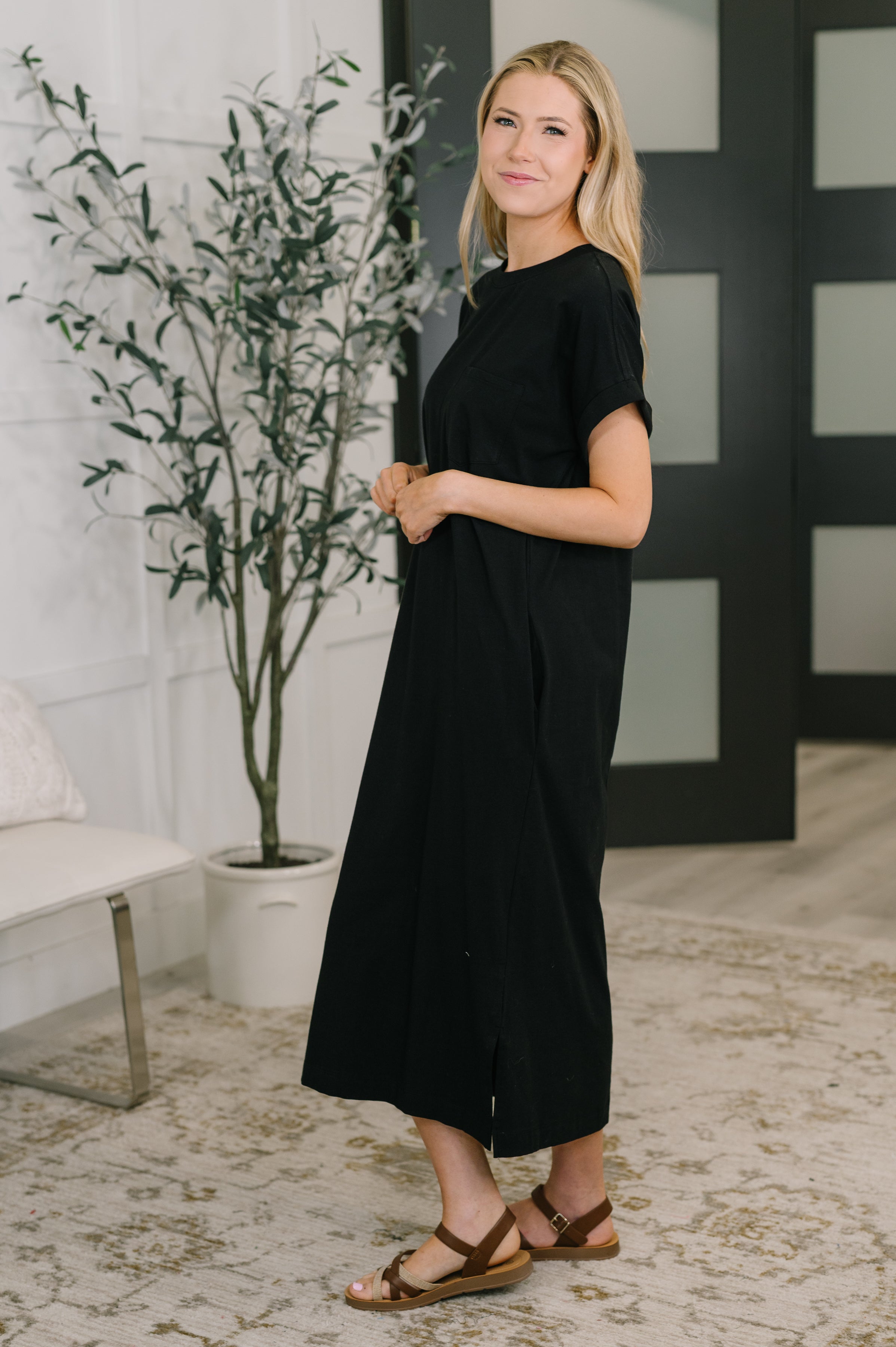 Fix You Right Up Short Sleeve Midi Dress  Black