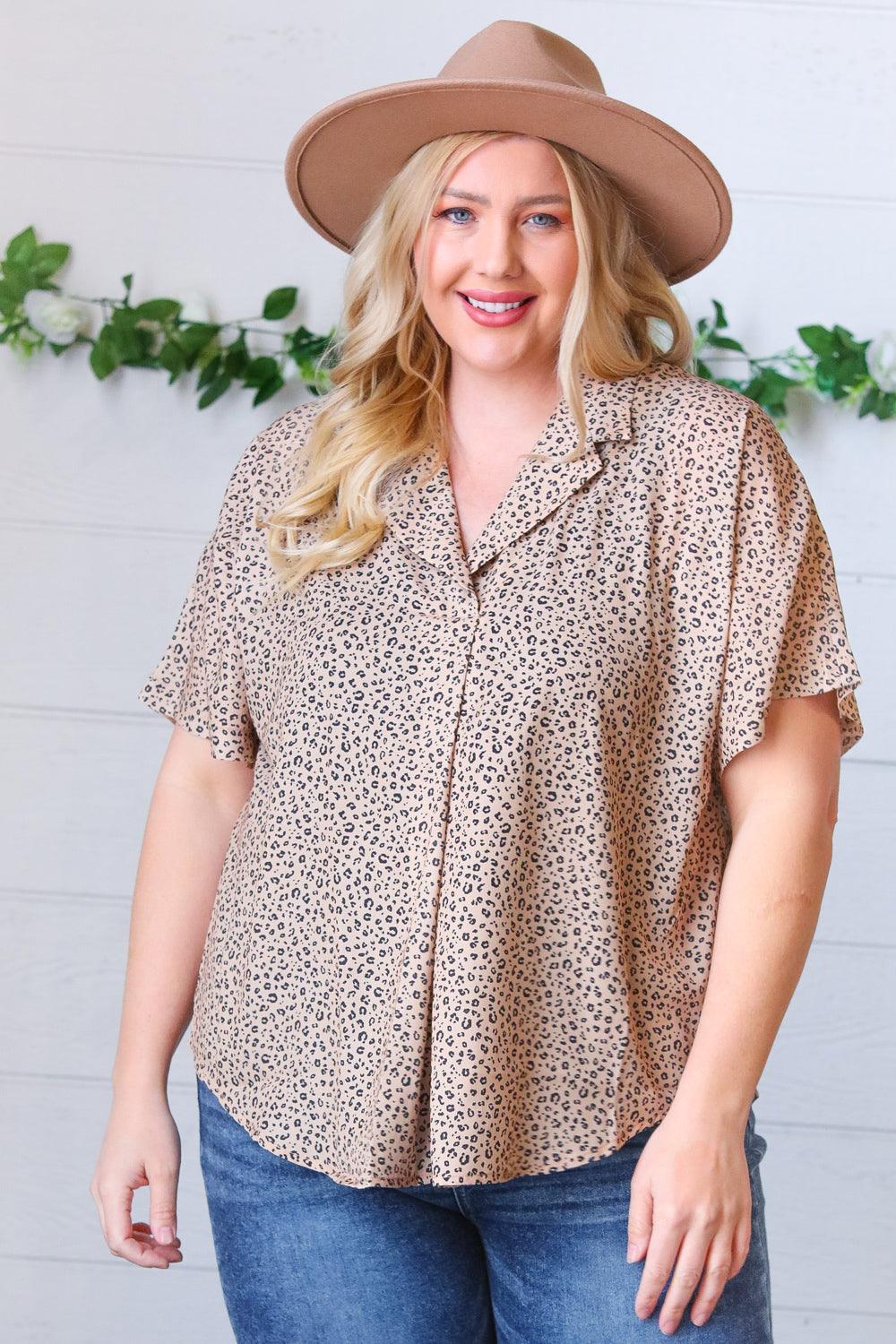 Fast Track Collared V Neck Top - Atomic Wildflower