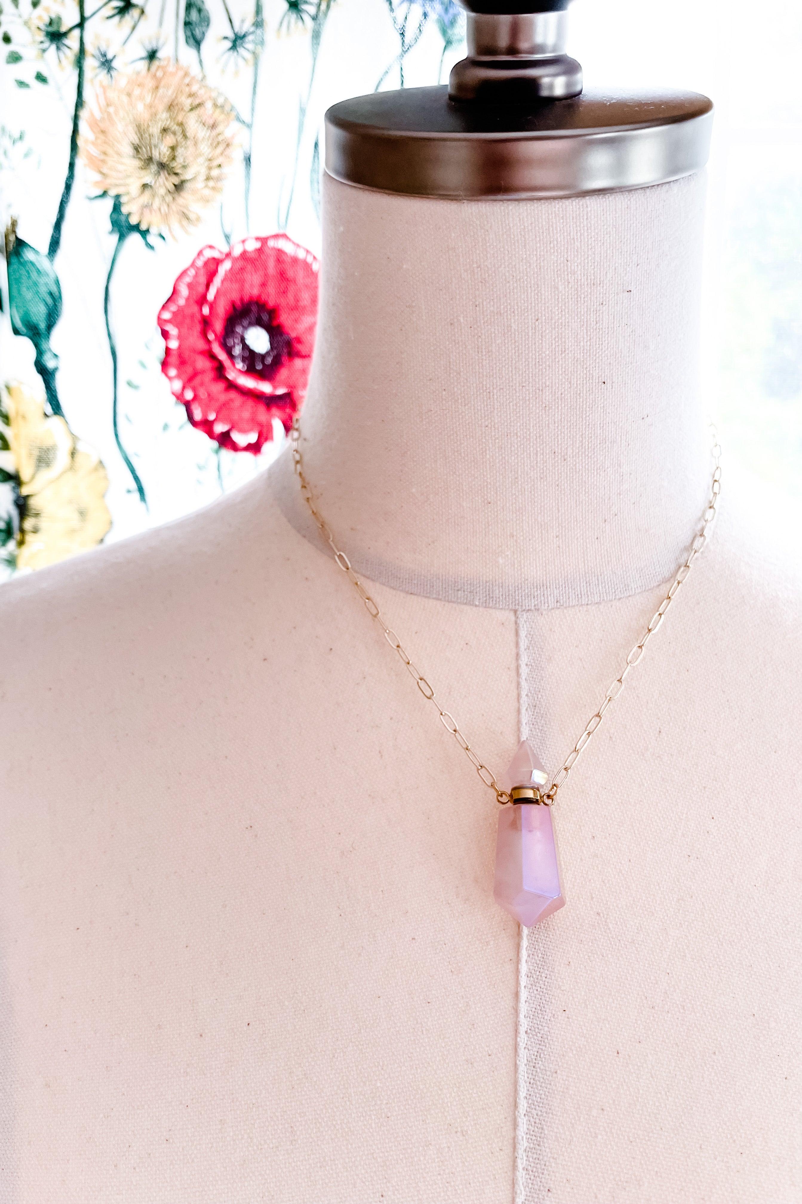 Calliope Crystal Diffuser Necklace - Atomic Wildflower