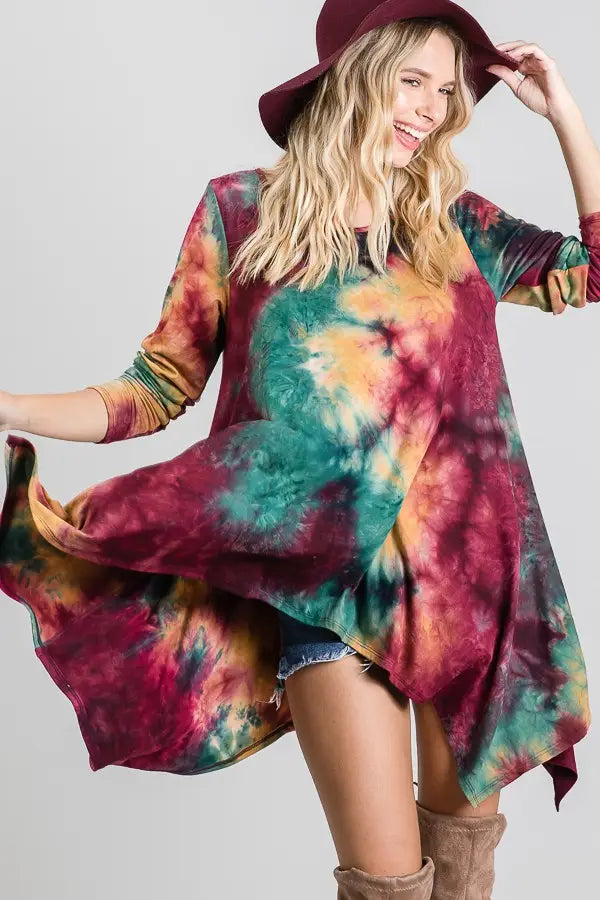 Make Your Move Ruby Tie Dye Tunic - Atomic Wildflower