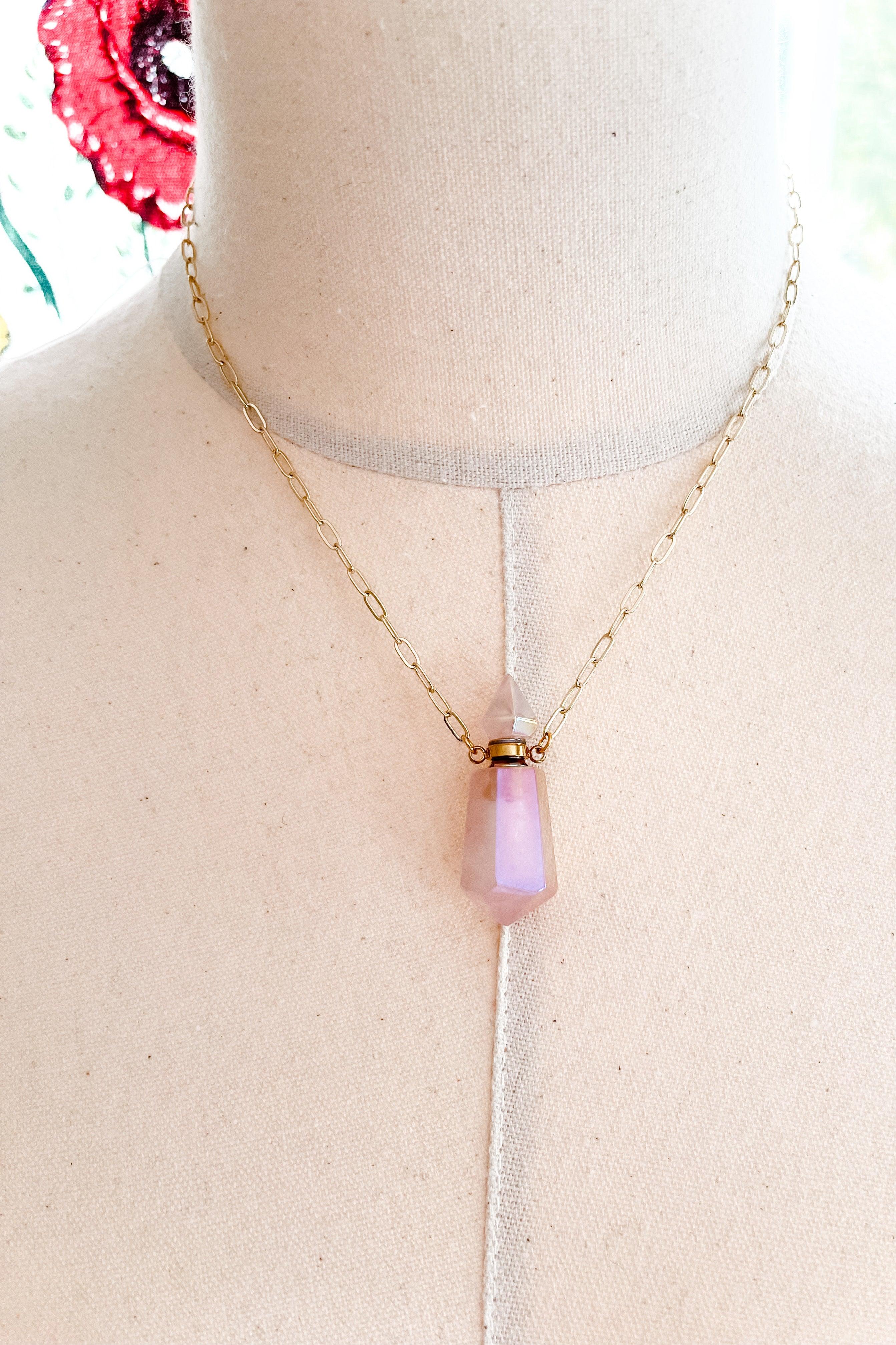 Calliope Crystal Diffuser Necklace - Atomic Wildflower