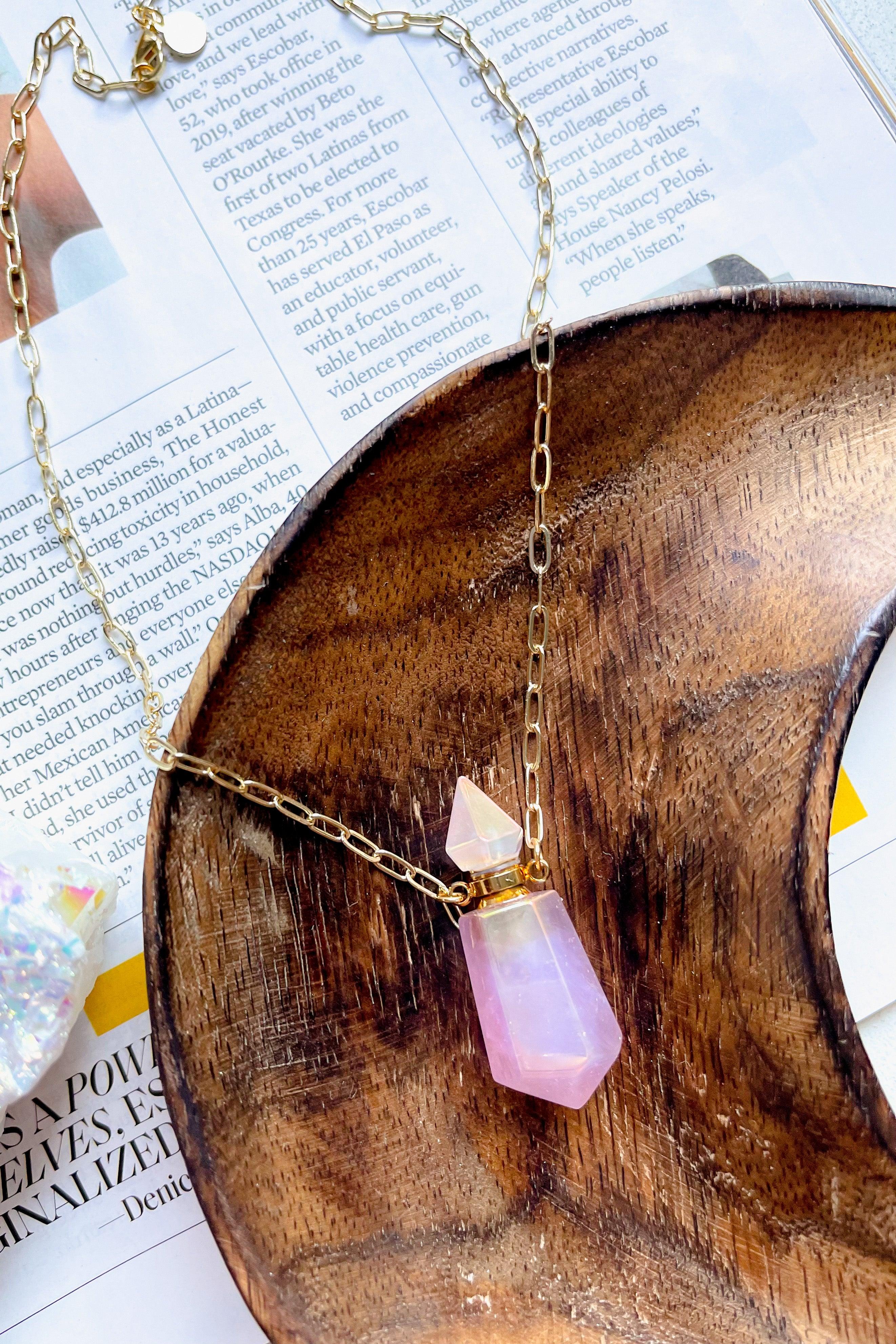 Calliope Crystal Diffuser Necklace - Atomic Wildflower